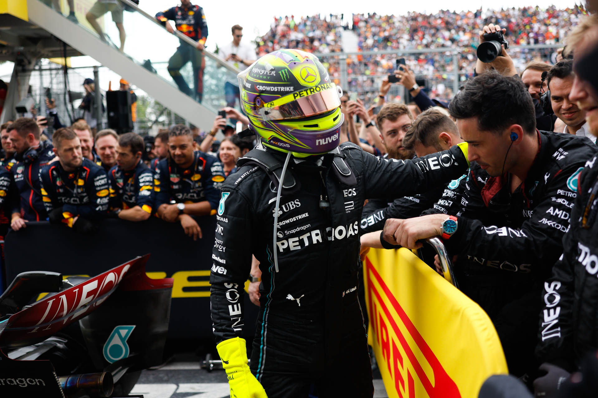 2023-canadian-gp-mercedes 01
