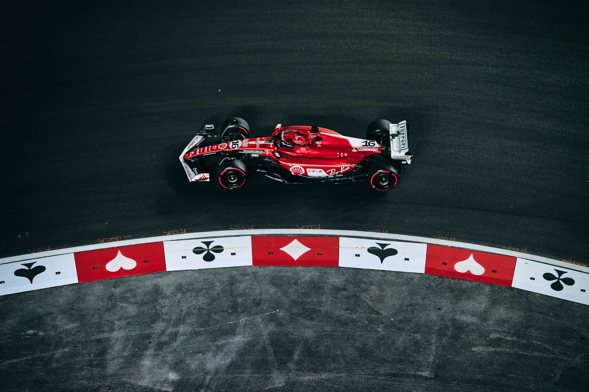 230034-scuderia-ferrari-las-vegas-gp-saturday 239d6ee7-c510-4a96-9d40-cf1cc275f047