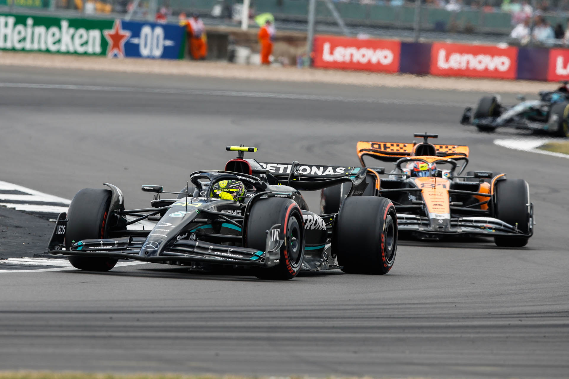 2023 F1 Silverstone - Mercedes - sunday 14
