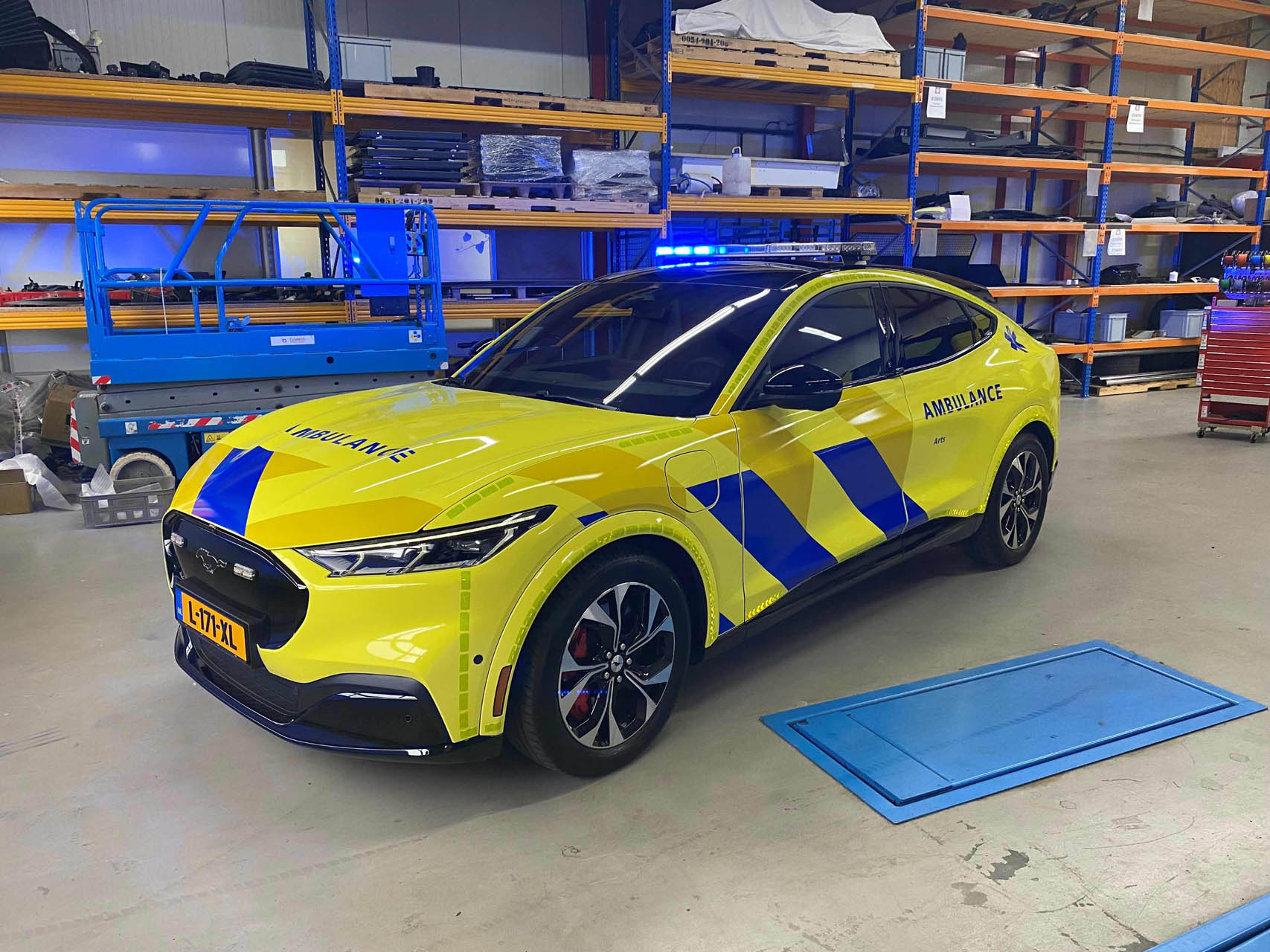 fordmustangmache uj szerepekben 03