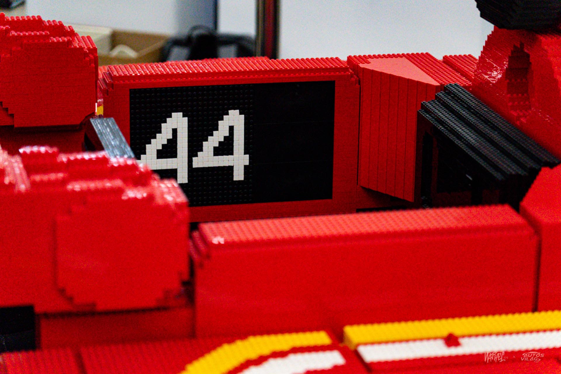 HB PHOTO LEGO Ferrari 260709-13