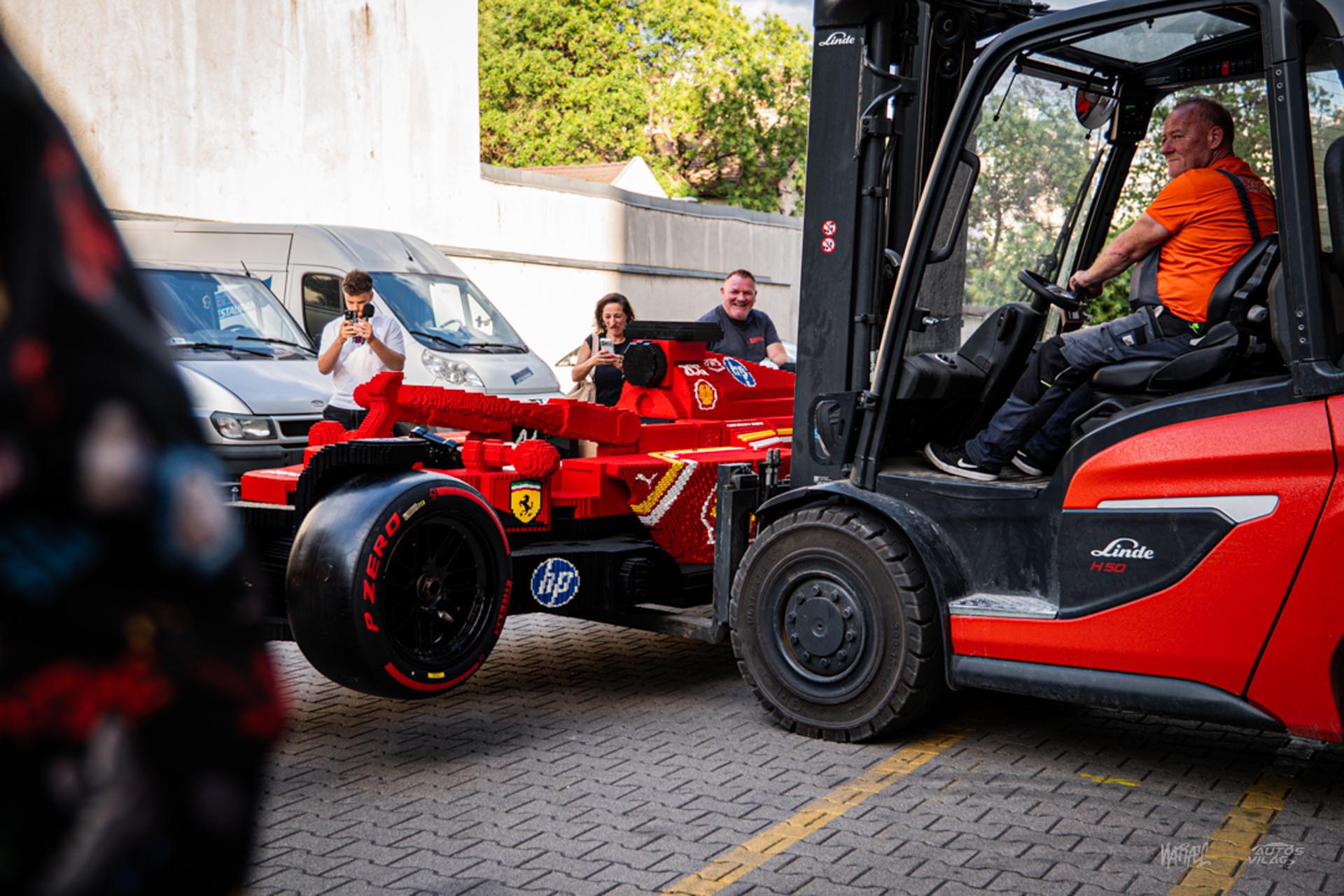 HB PHOTO LEGO Ferrari 260709-6