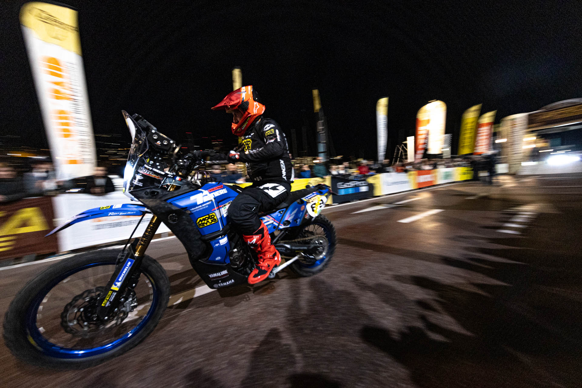 241228 BuitenhuisTim RallyTracks AER Startpodium PDX36650
