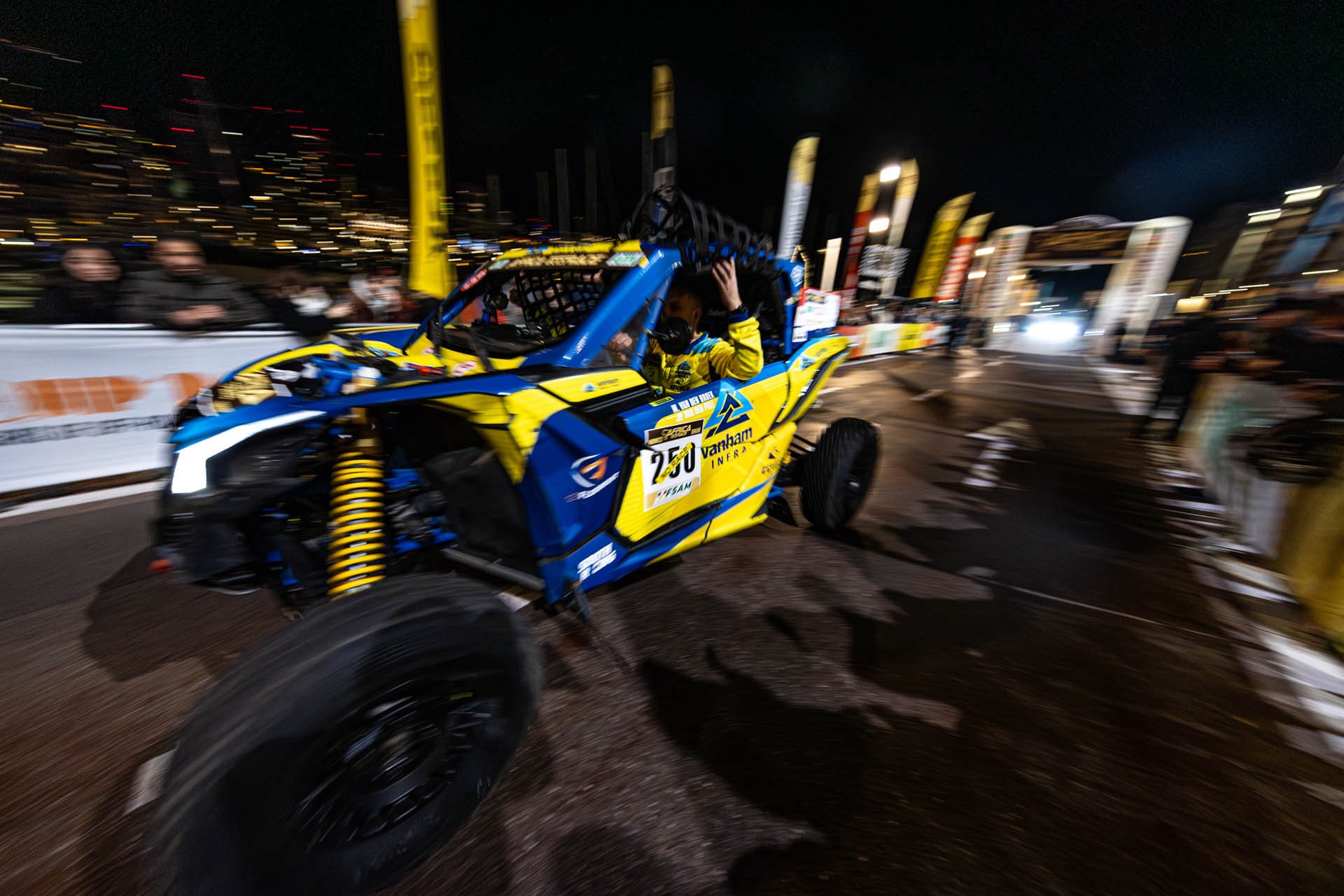 241228 BuitenhuisTim RallyTracks AER Startpodium PDX37188-Verbeterd-NR