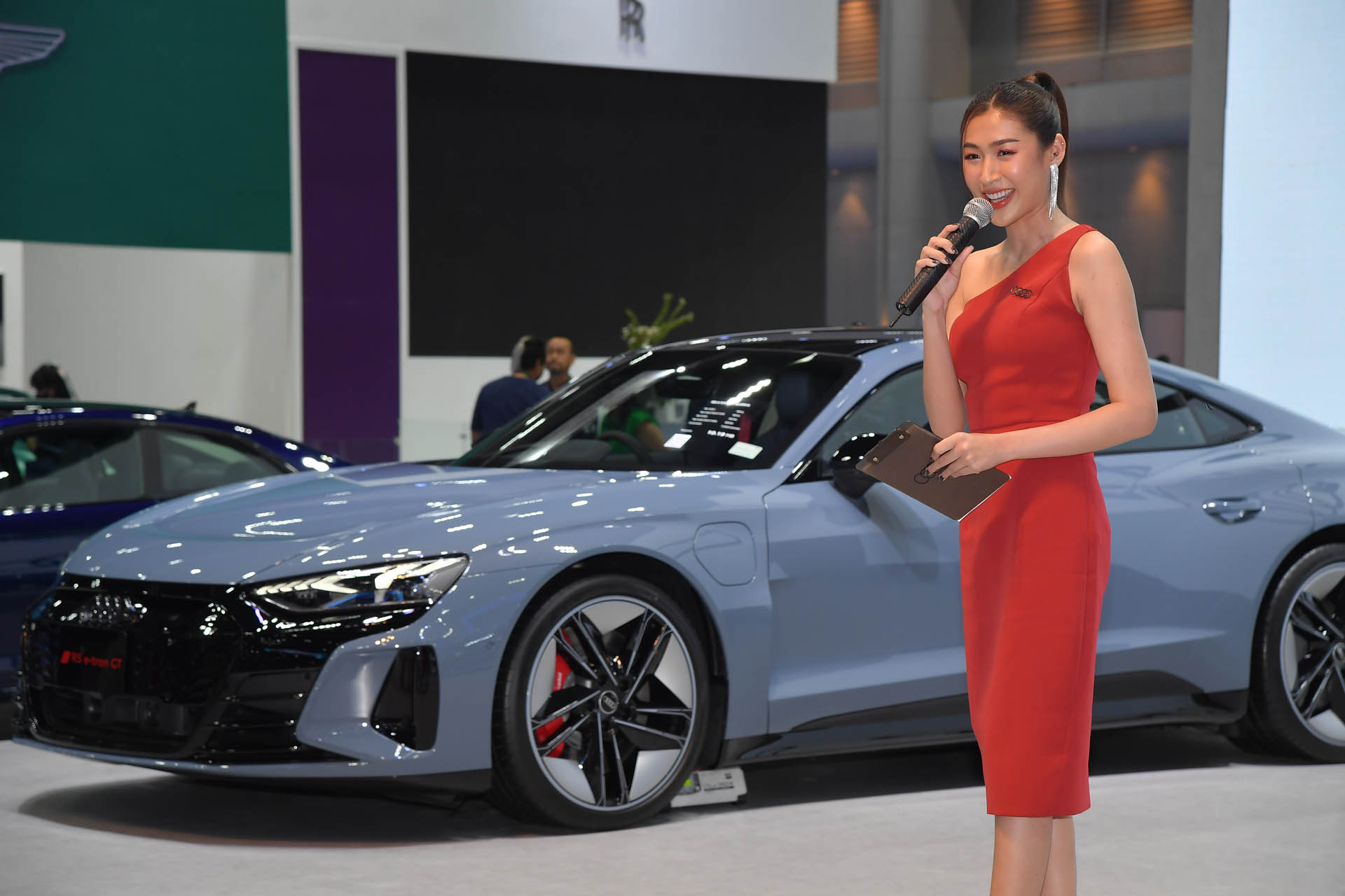 66 03 21  Audi by golf 2