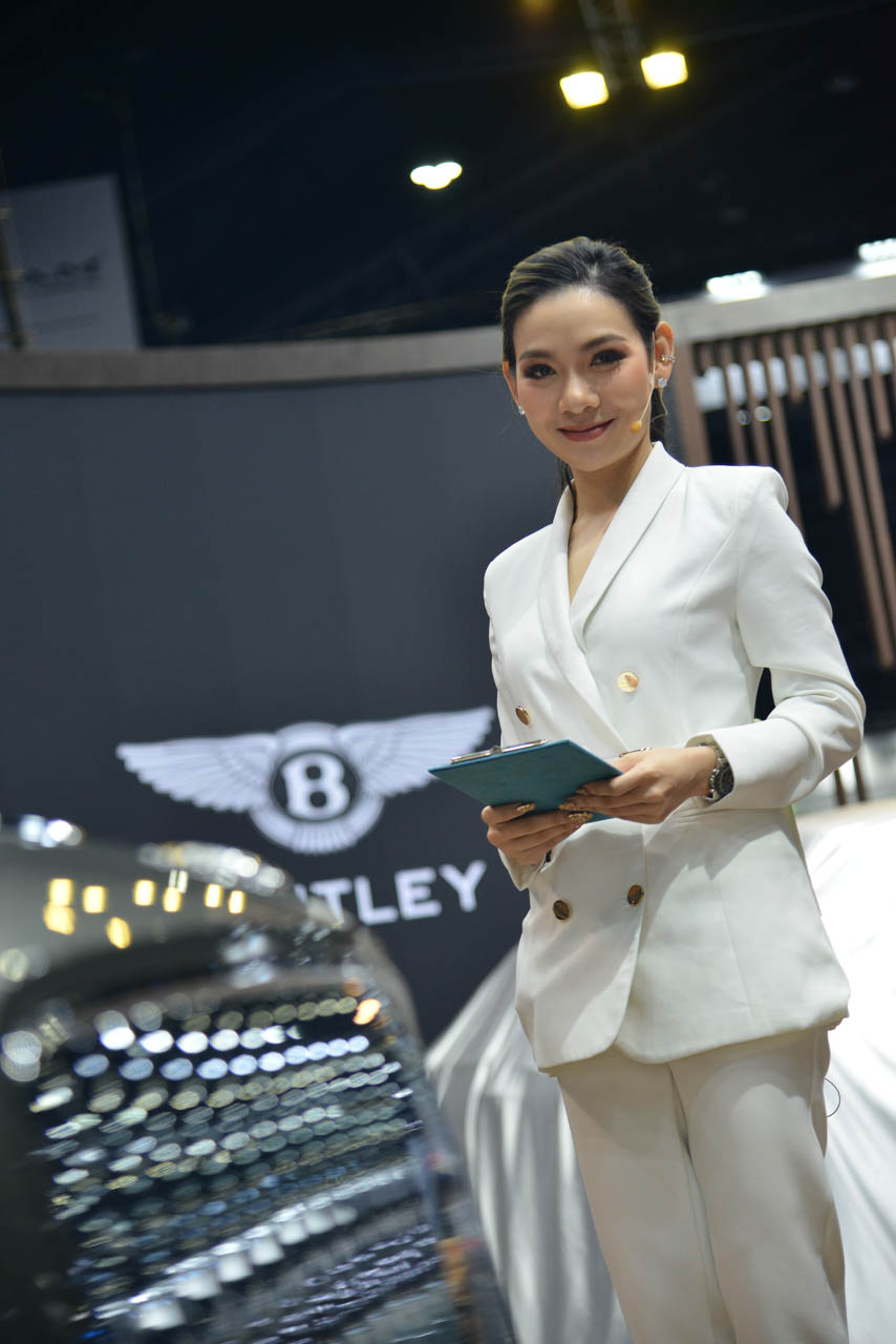 66 03 21 Bentley by  29