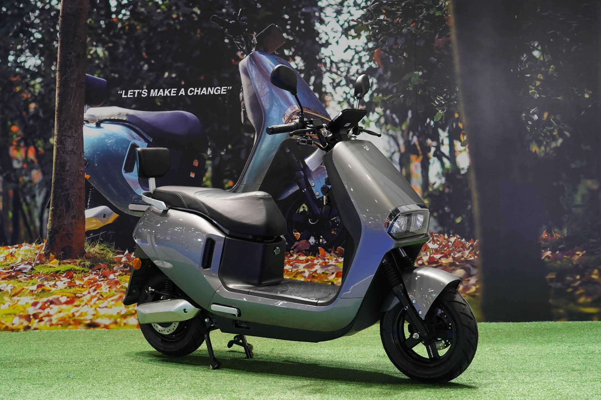 66 03 20  Honda by boy 16