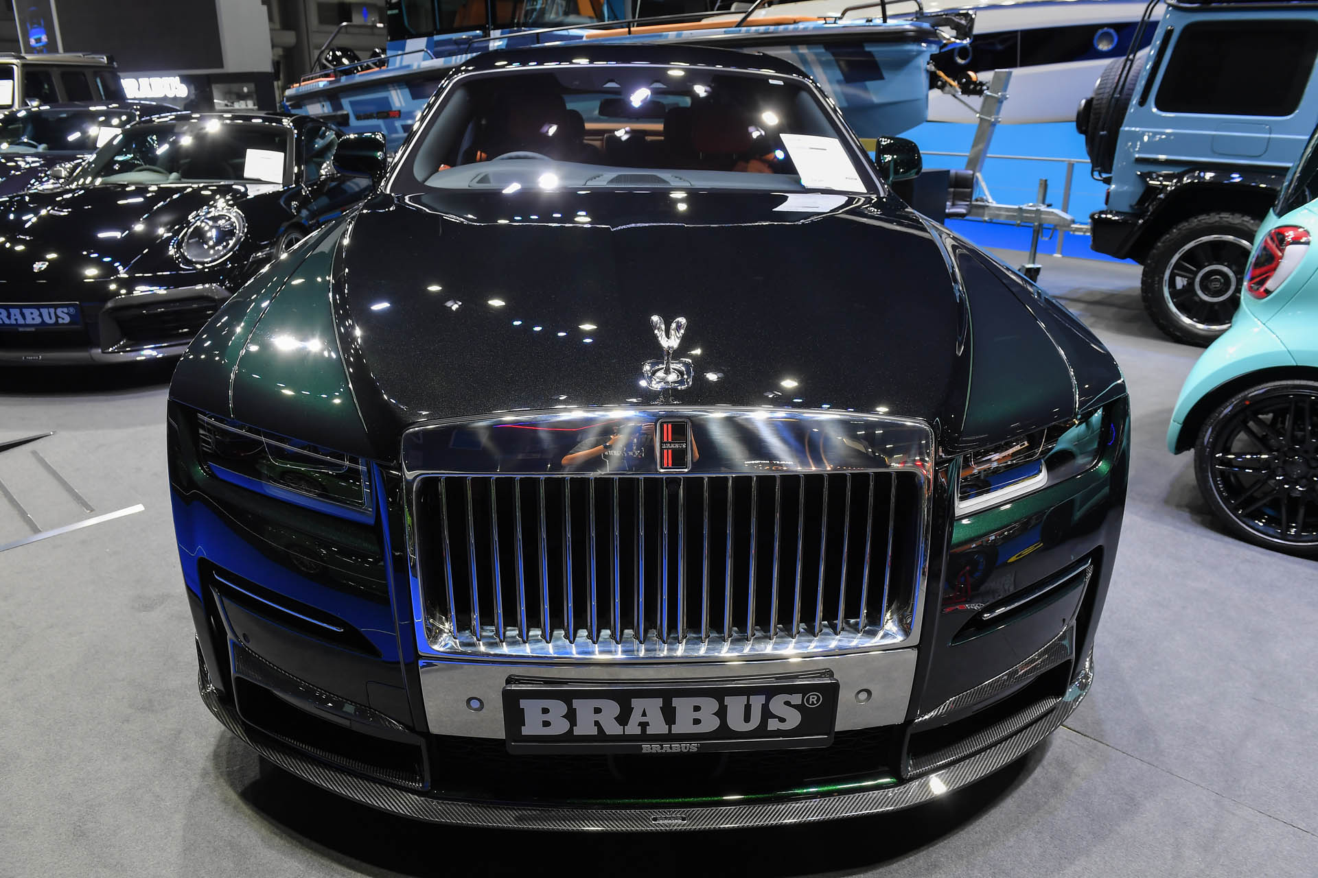 66 03 24 Barbus by golf 16