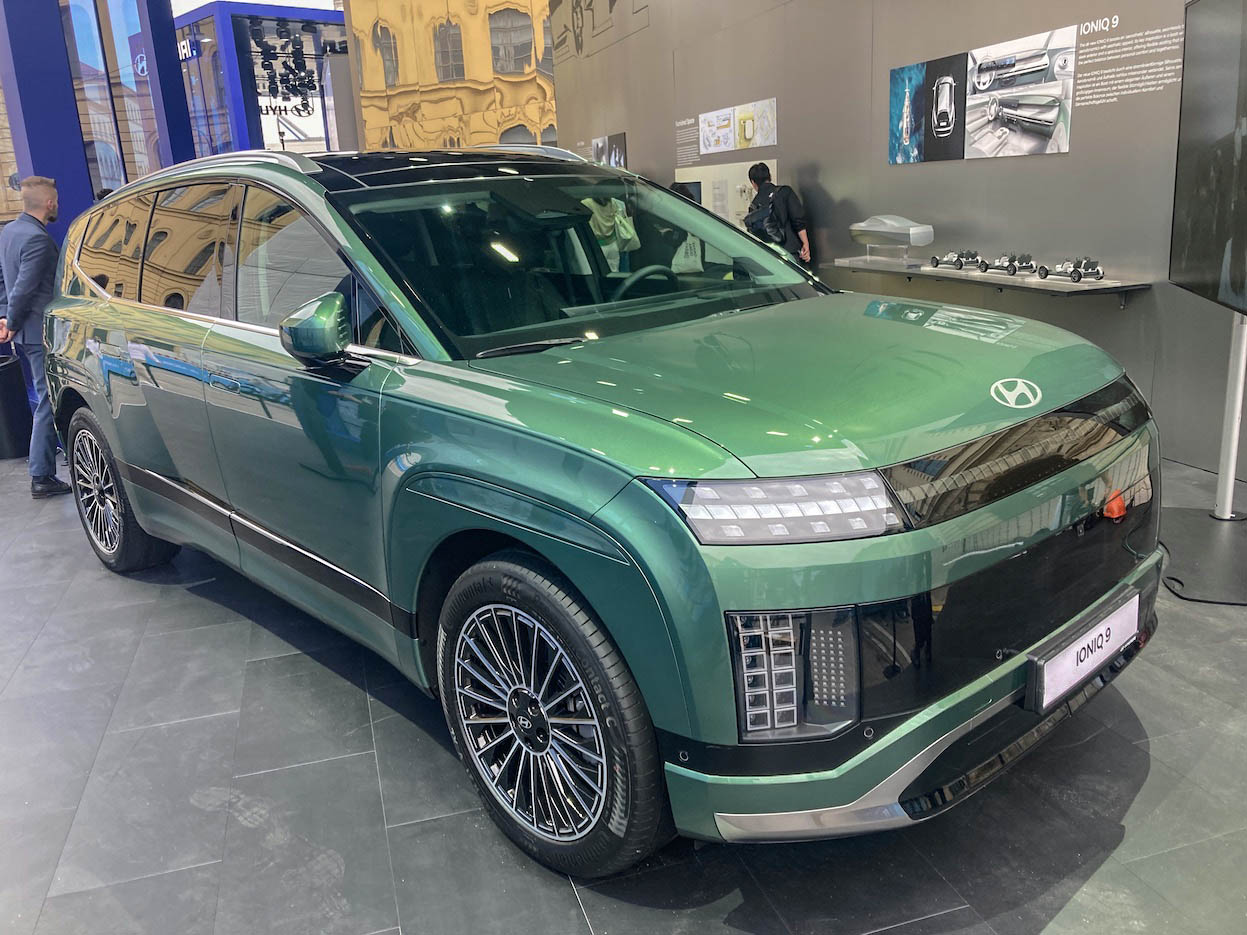 hyundai ioniq 9