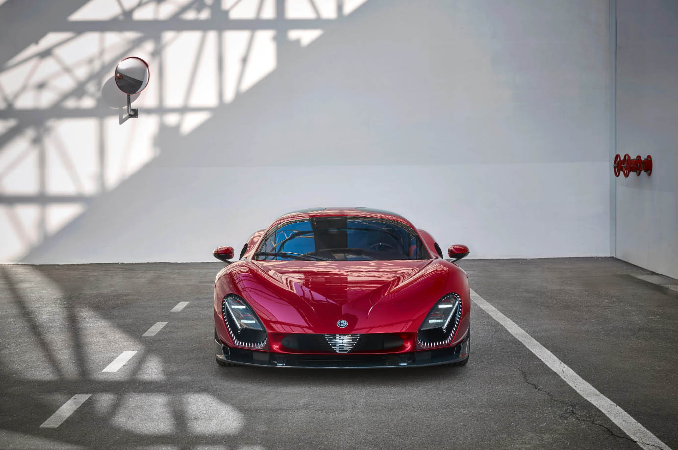 Alfa Romeo 33 Stradale 2023 24