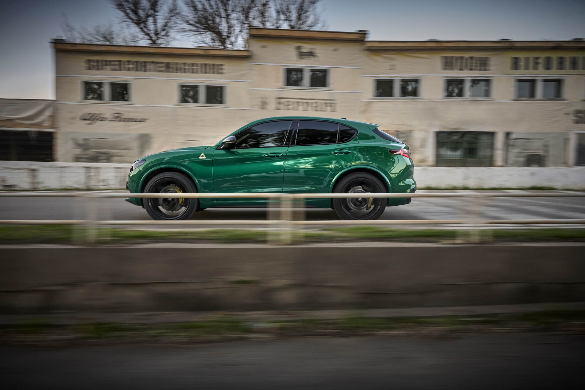 Alfa Romeo Stelvio Q 100 Anniversario