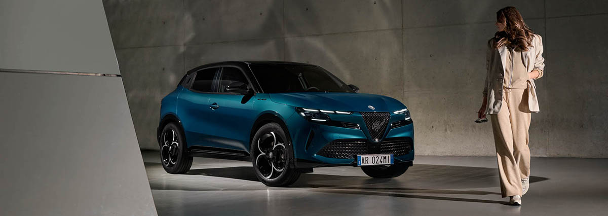 Alfa Romeo Milano nyito