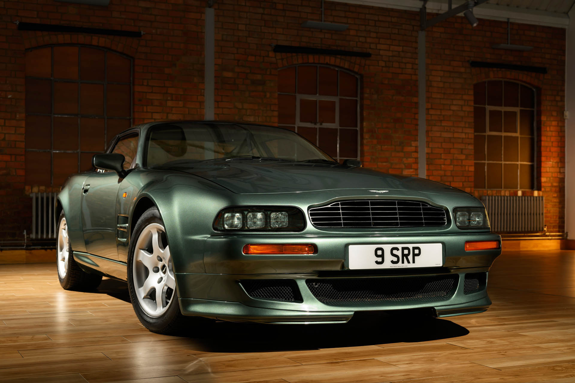 Aston Martin V8 Vantage V550 04