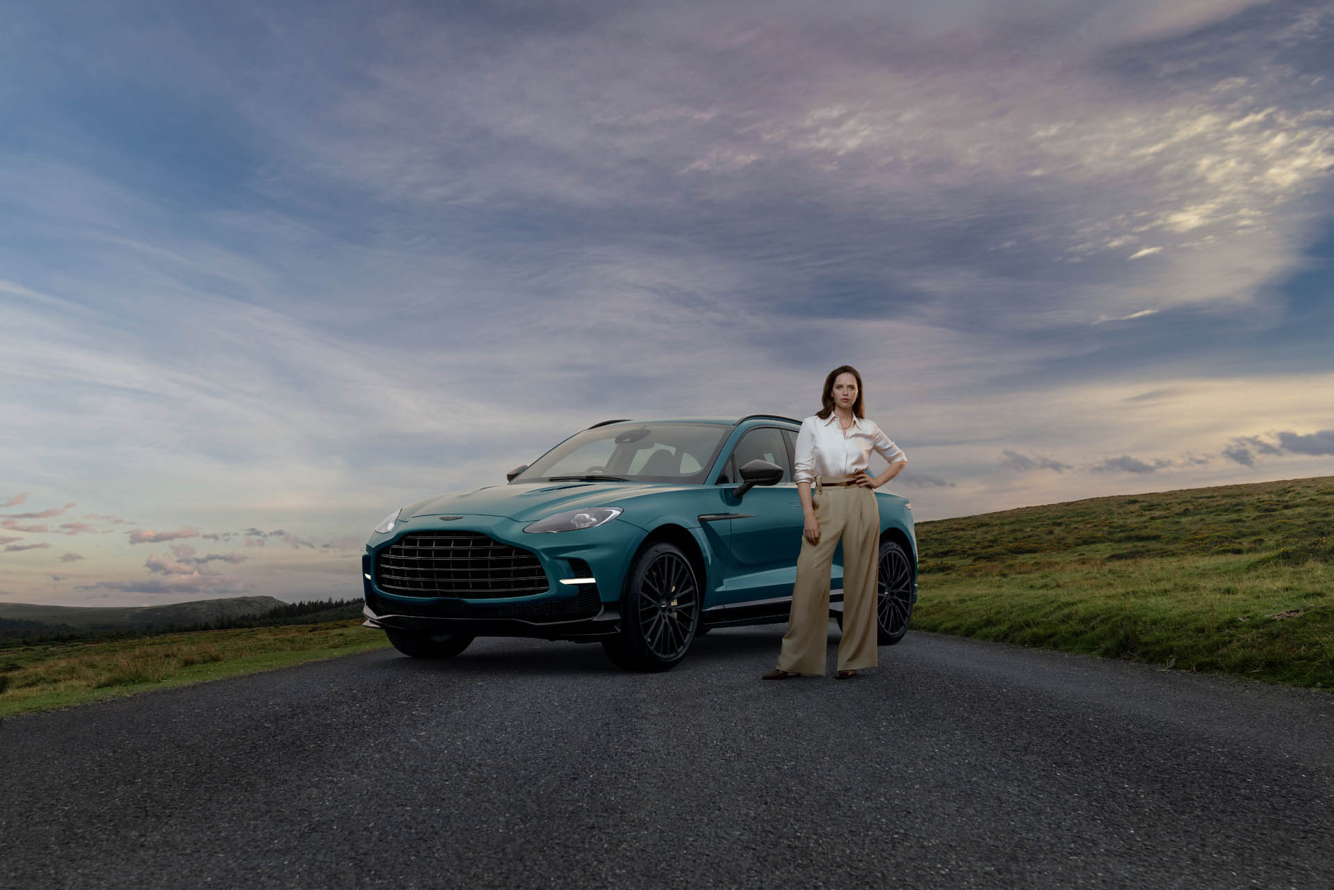 astonmartinDBX707andFelictyJones