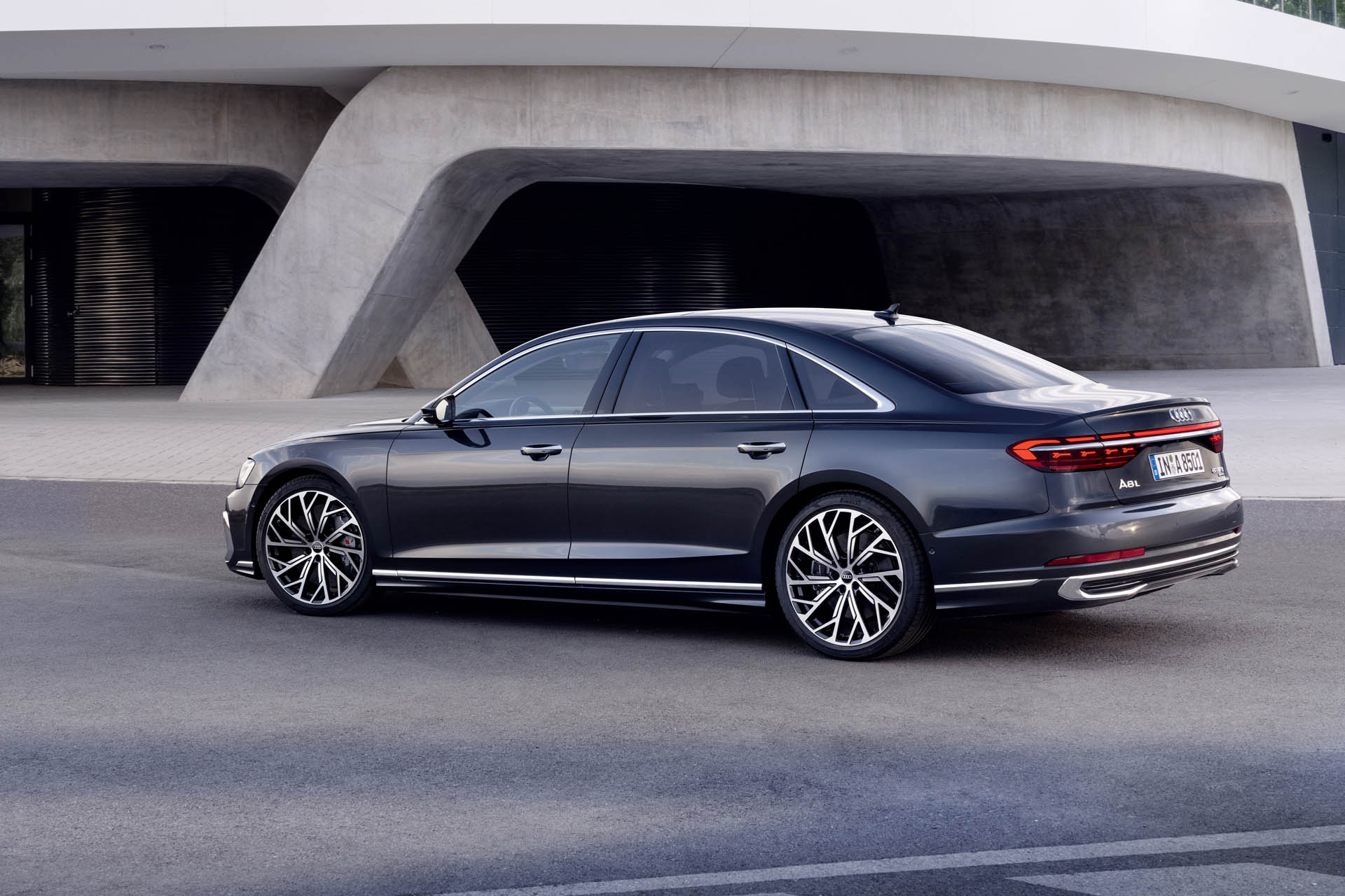Audi A8 2021