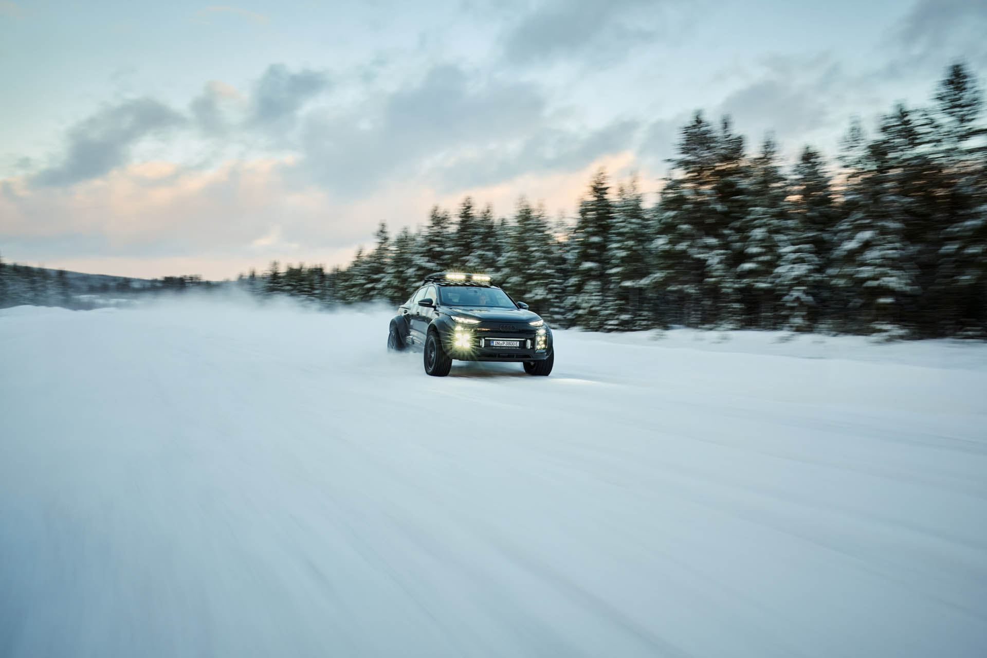 Audi Q6 e-tron offroad concept 02