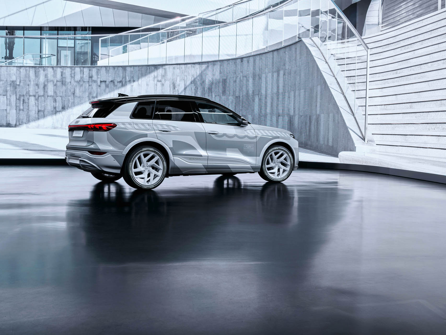 Audi Q6 e-tron prototype 08