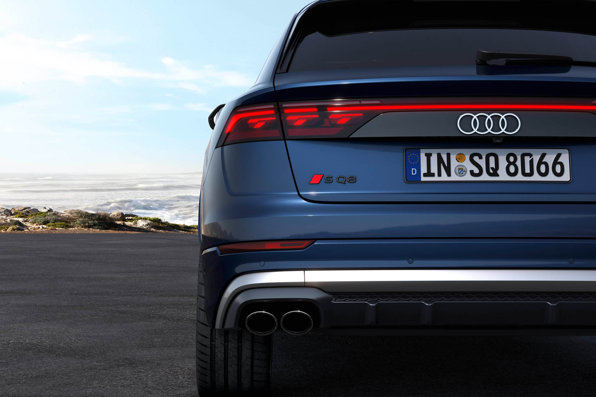Audi SQ8 2023 14