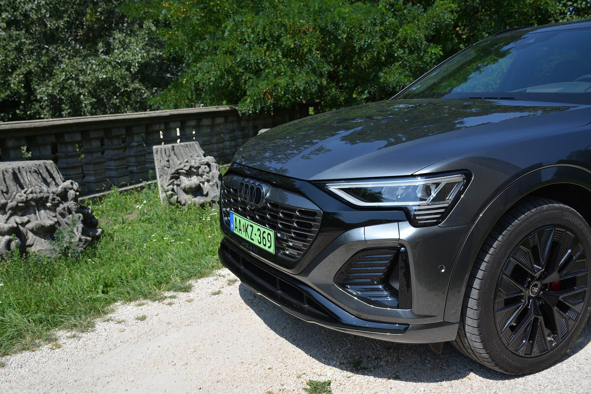 Audi Q8 e-tron S-Line 55 quattro 16