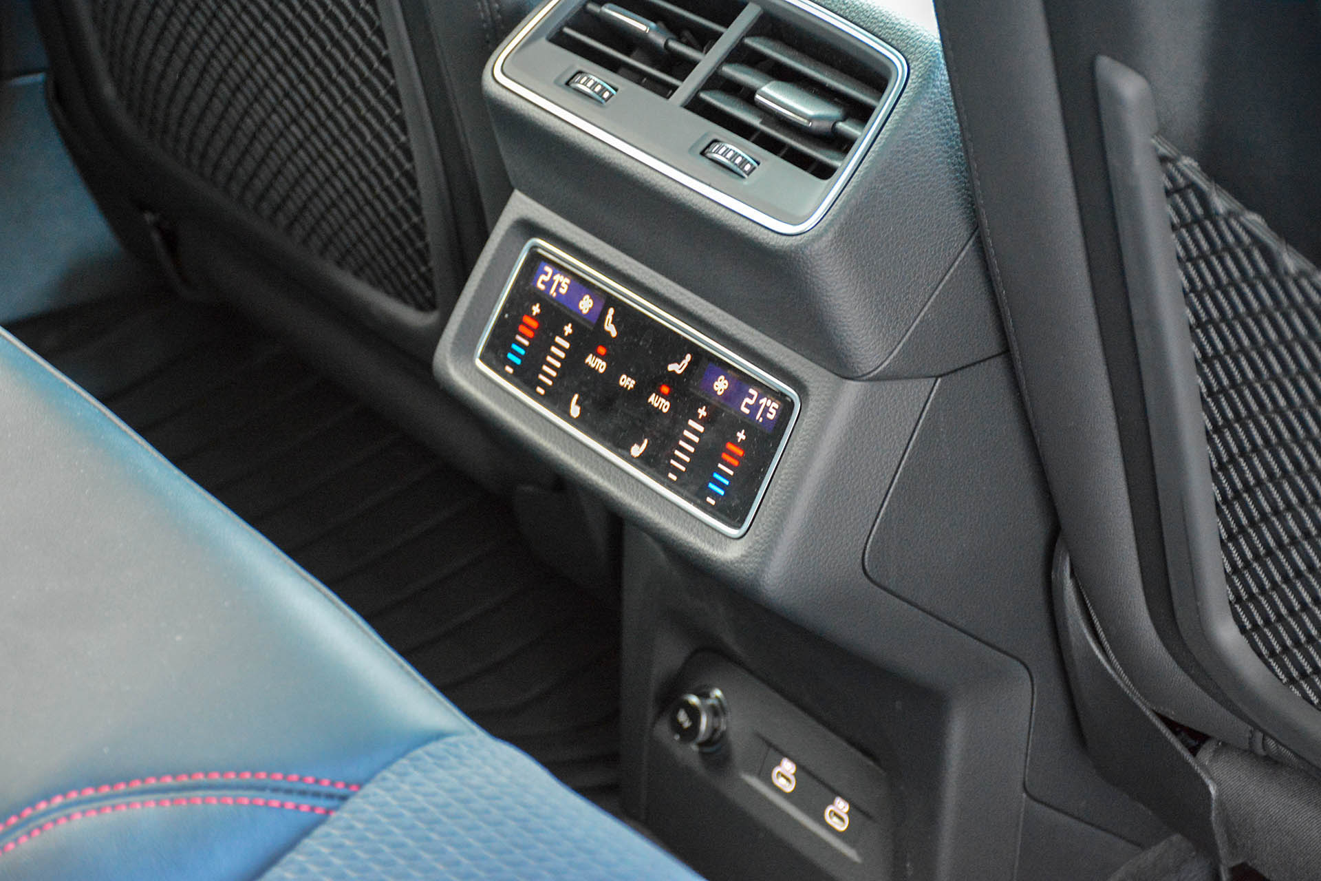 Audi Q8 e-tron S-Line 55 quattro 24