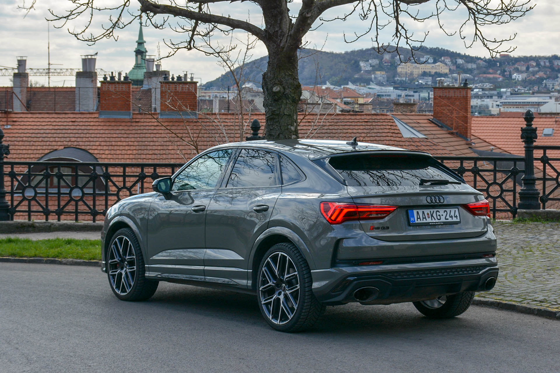 Audi RSQ3 Sportback 2024 17