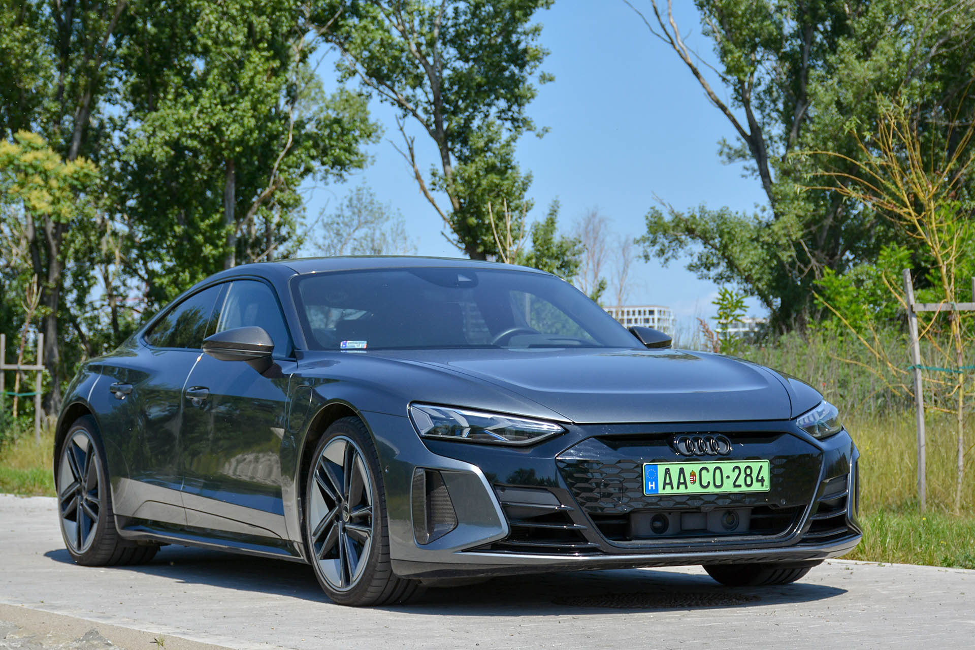 Audi e-tron GT RS 12