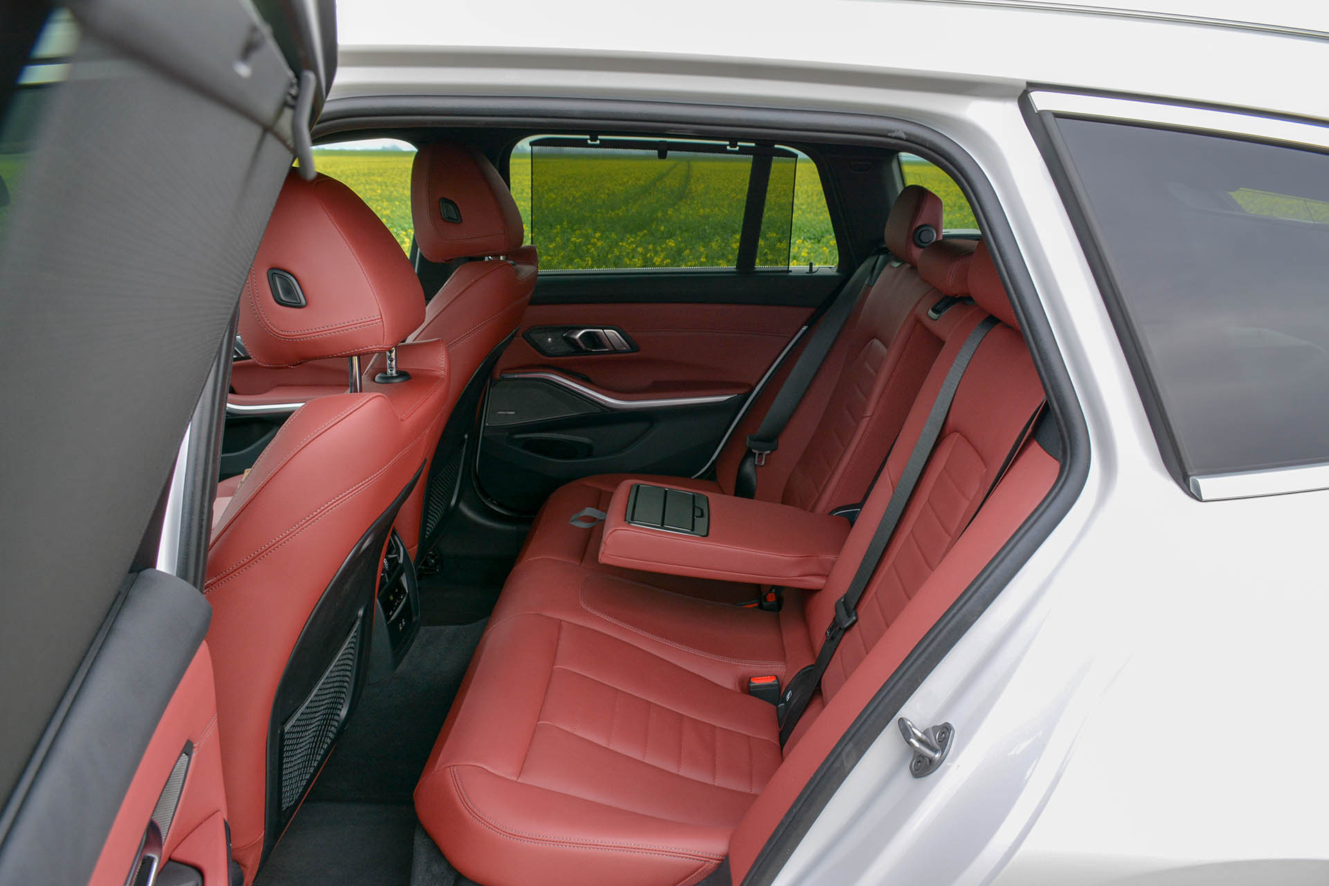 BMW 330d xDrive Touring 15