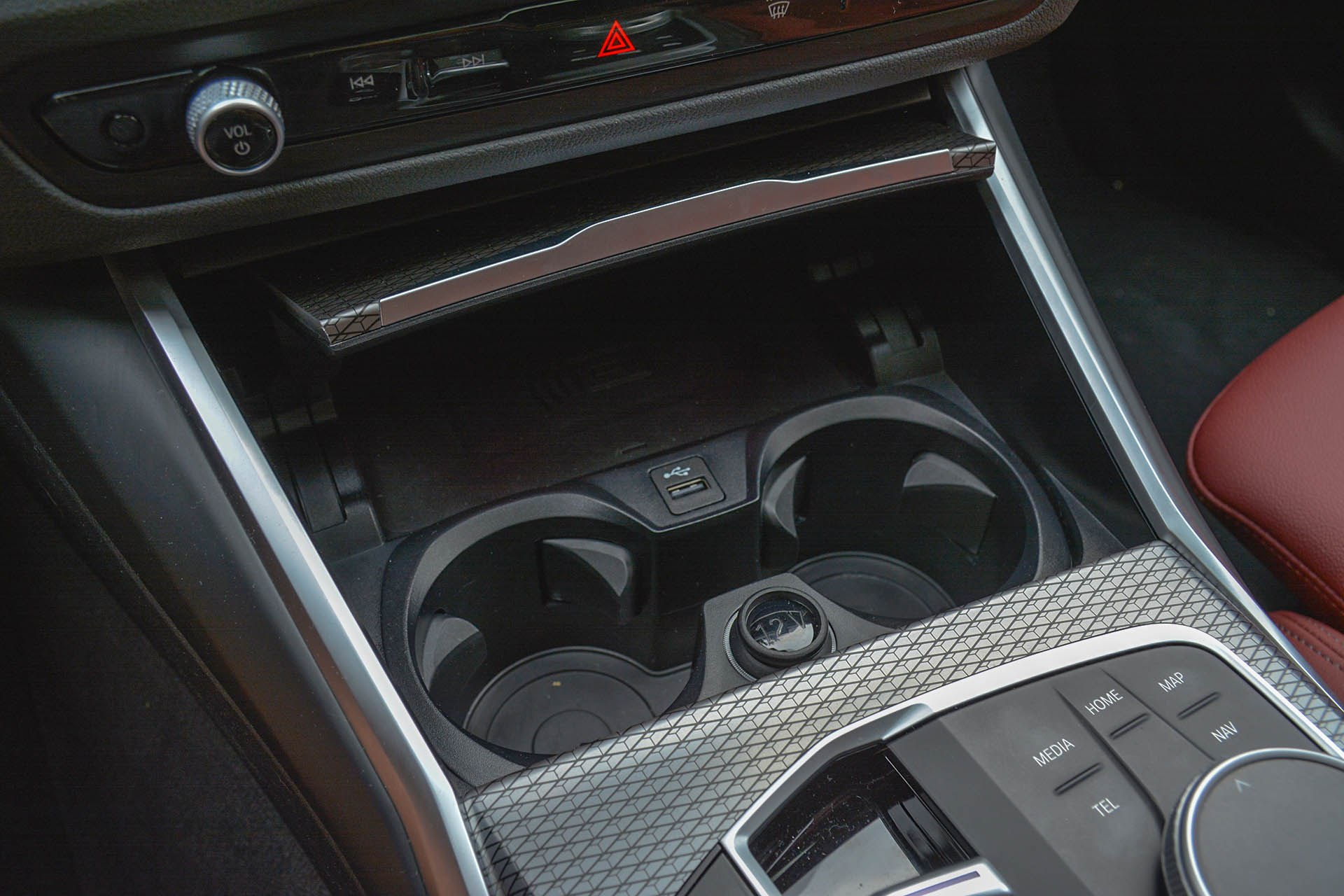 BMW 330d xDrive Touring 28
