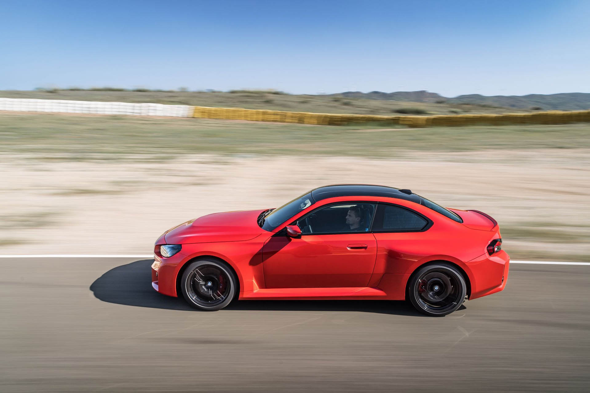 bmwm2-2022b