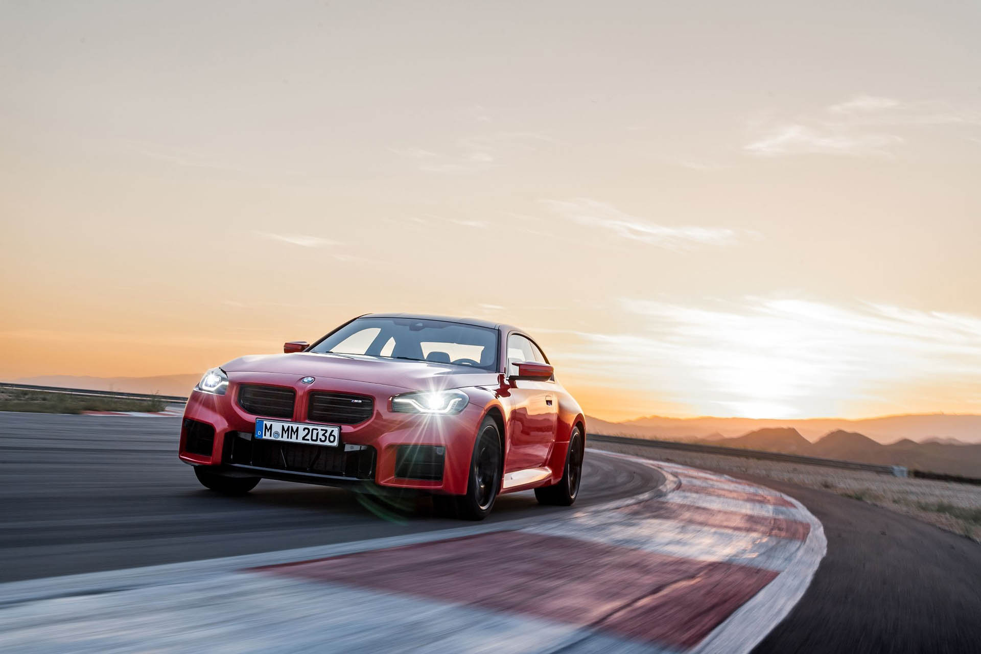 bmwm2-2022g