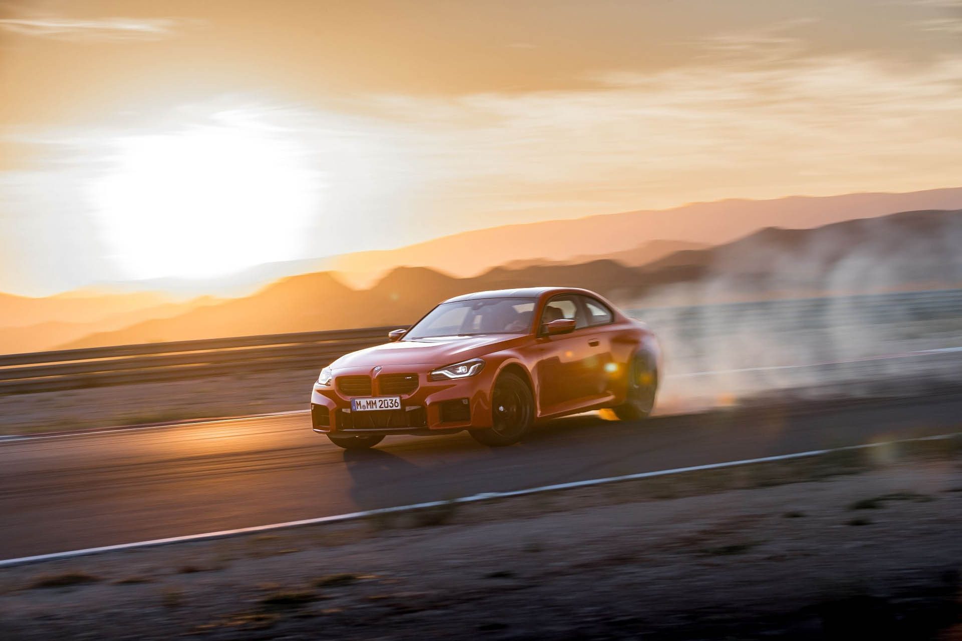 bmwm2-2022n01