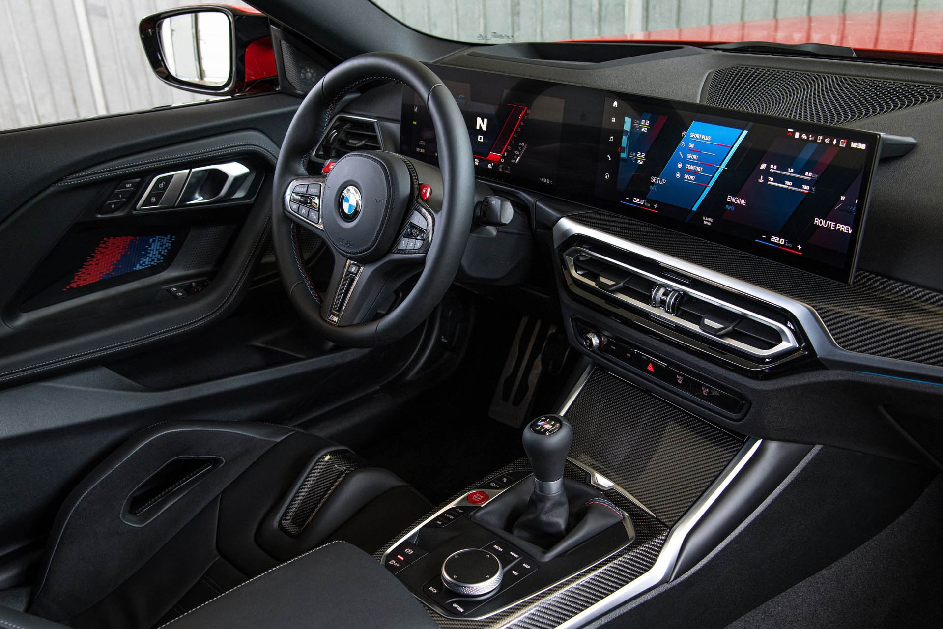 bmwm2-2022ny023