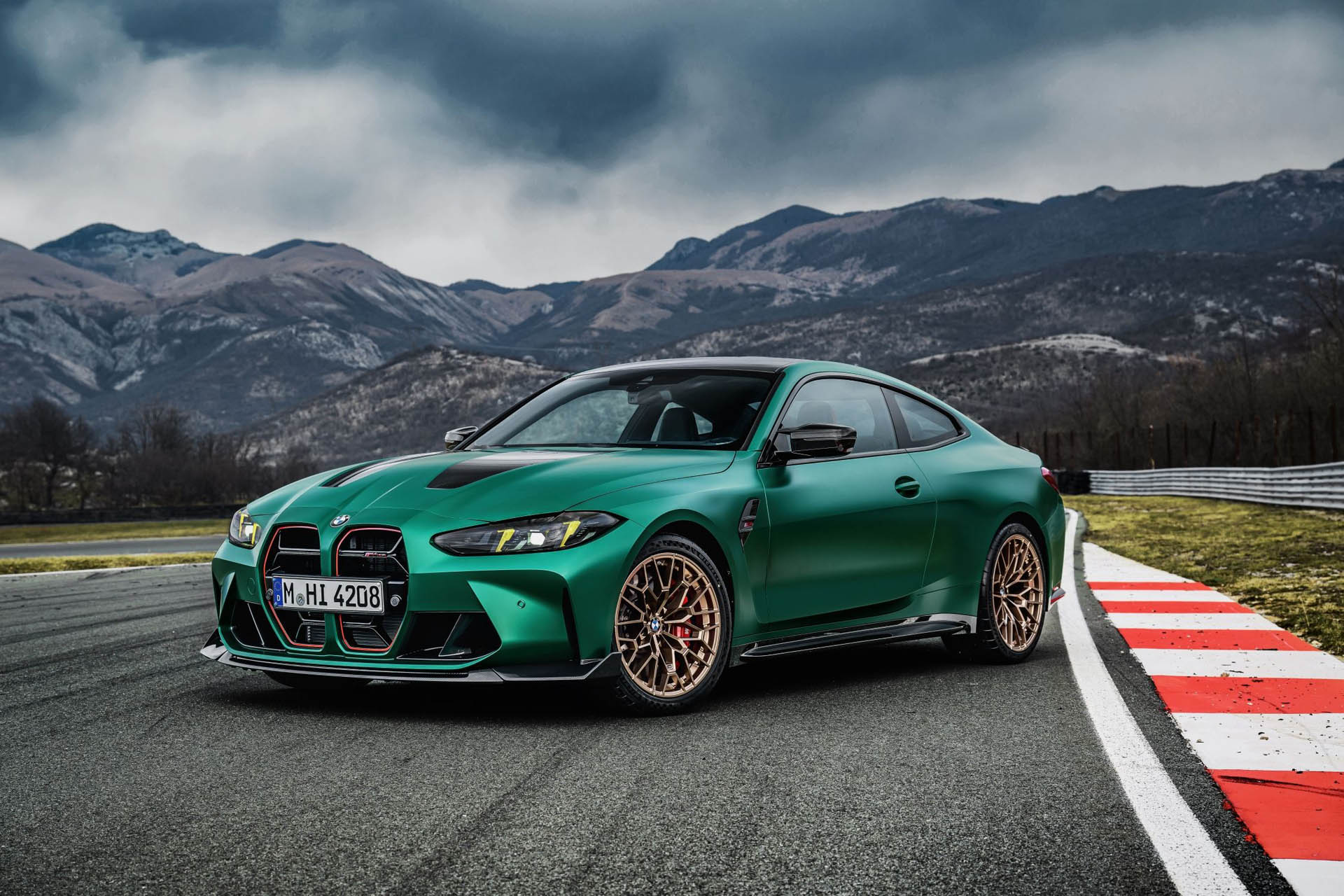 BMW M4 CS 2024 13