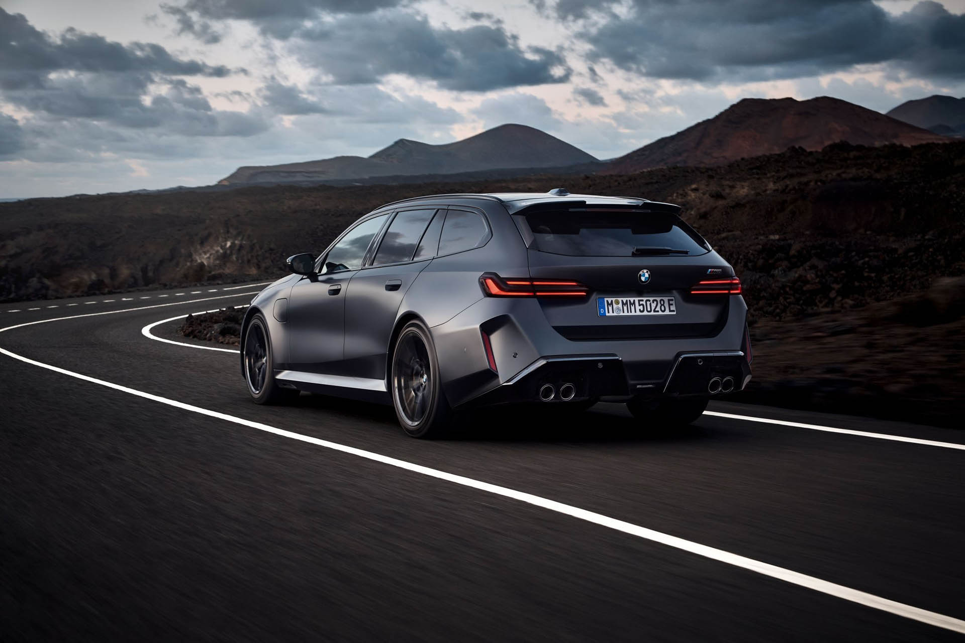 BMW M5 Touring 2024 11