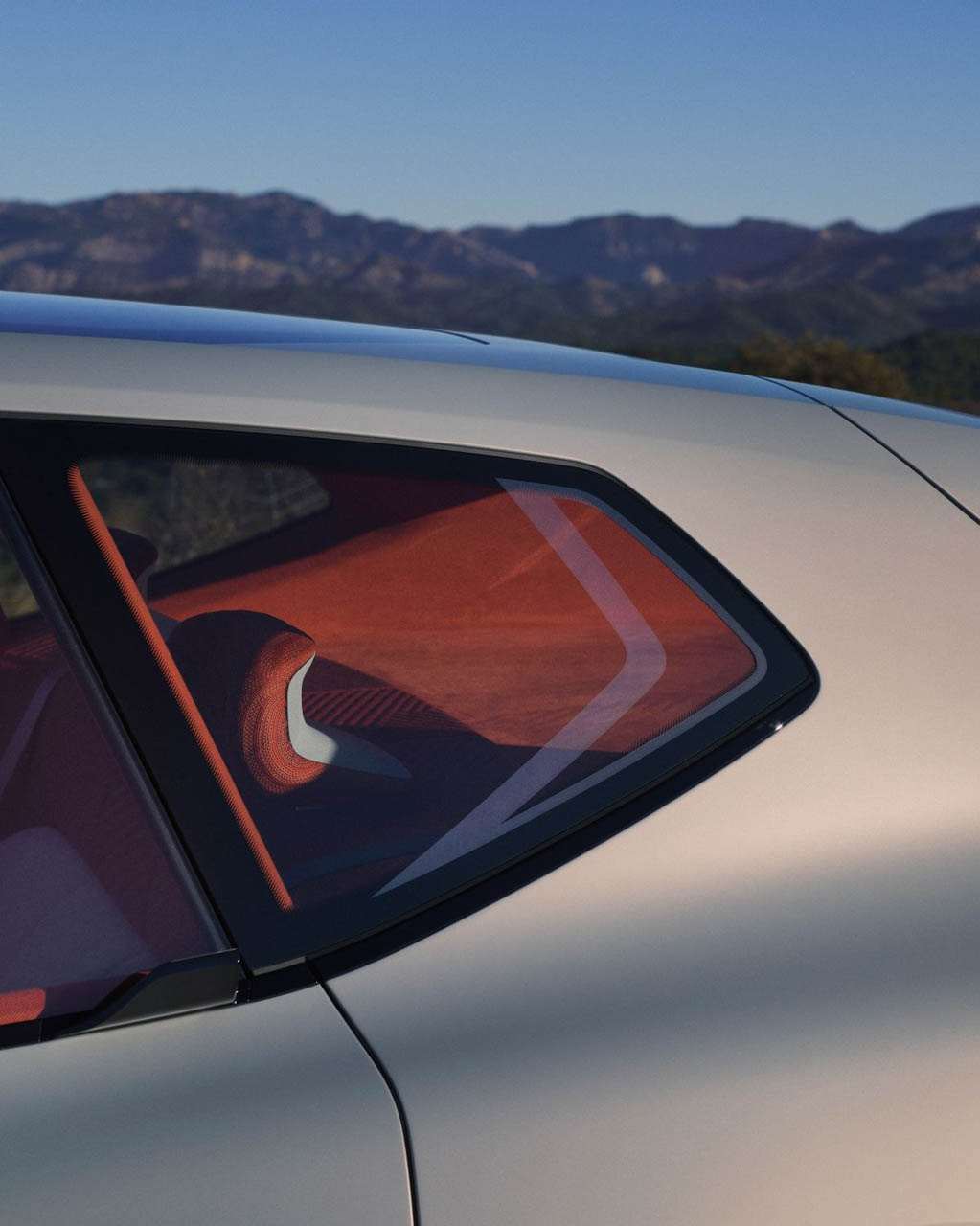 BMW Vision Neue Klasse X 10