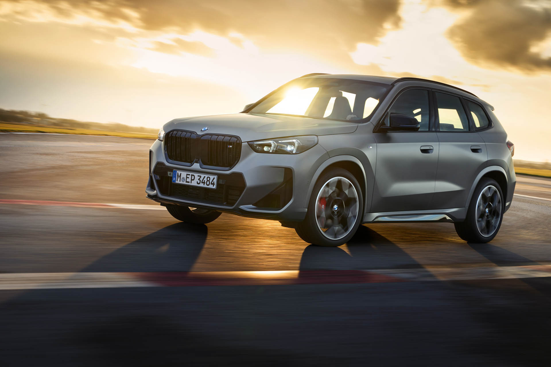 BMW X1 M35i 05