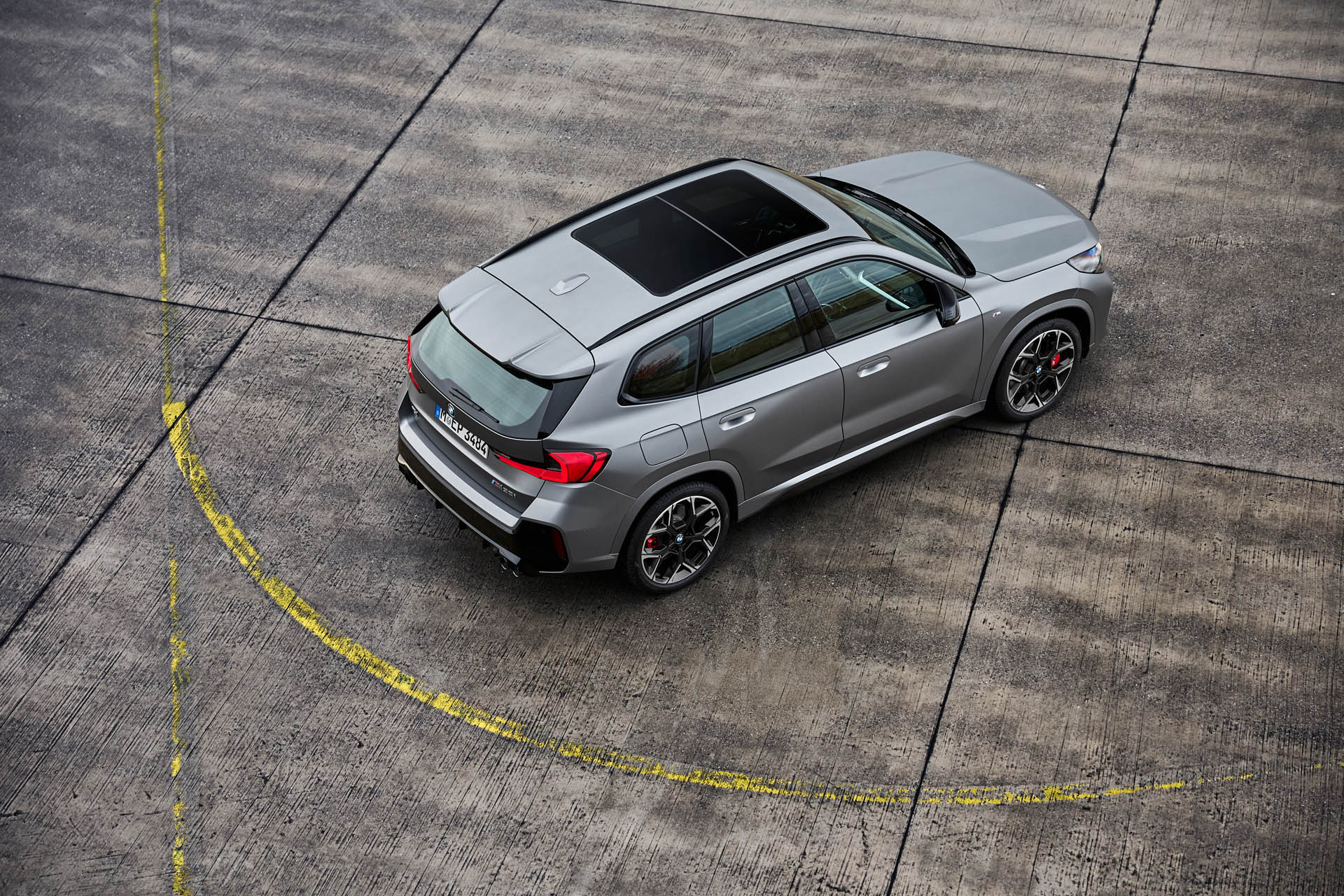 BMW X1 M35i 21