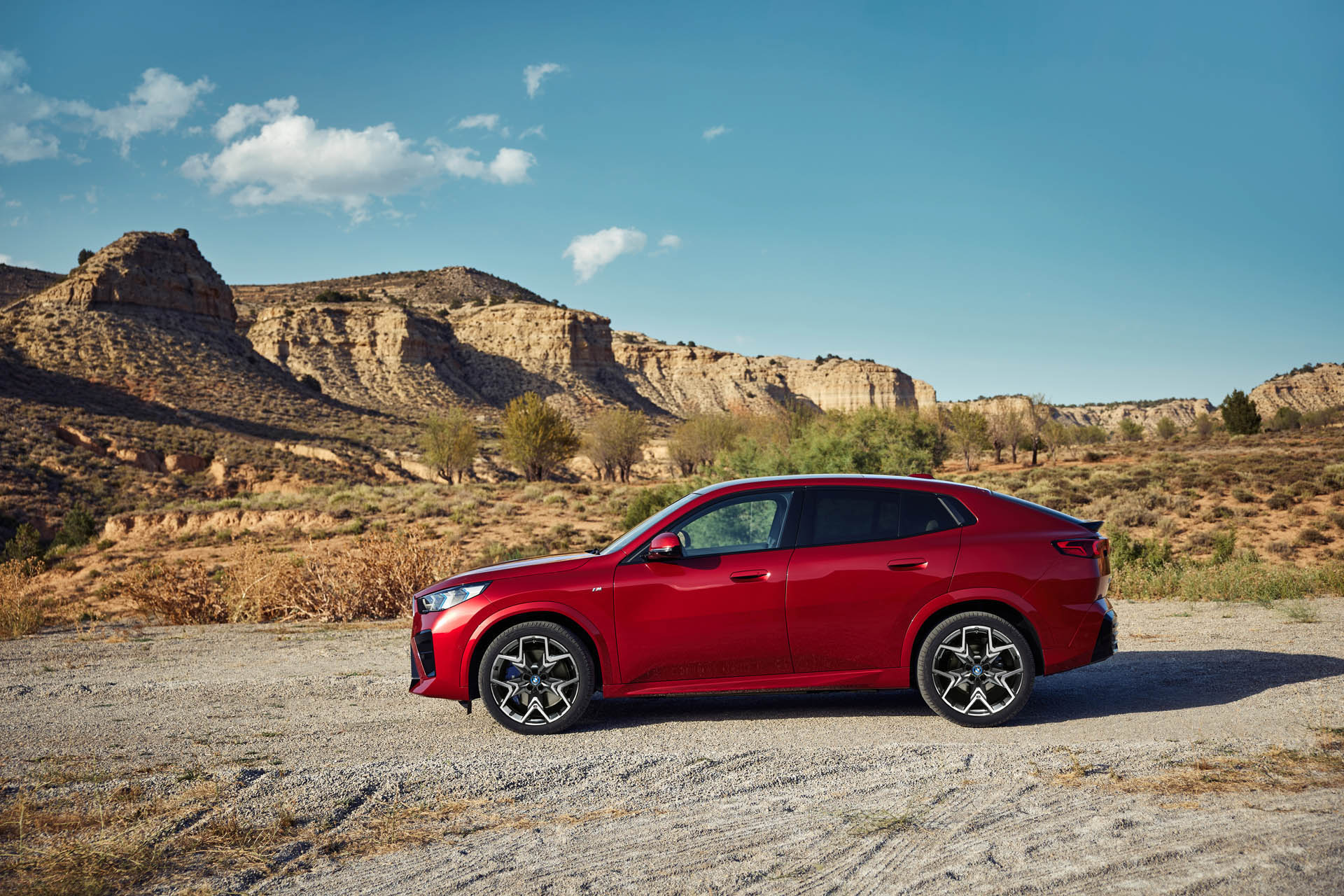 BMW iX2 xDrive30 03