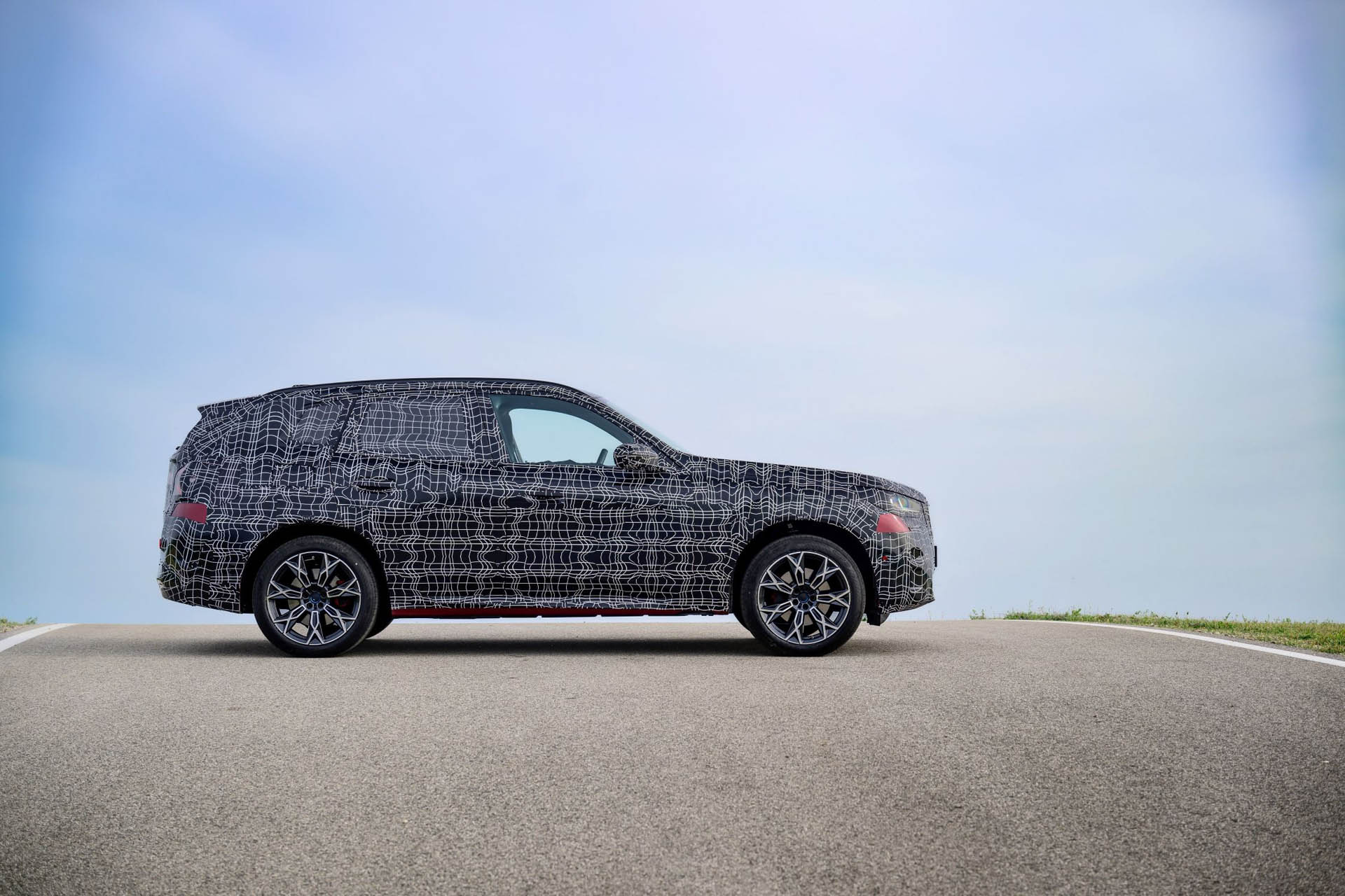 BMW X3 2024 camouflage 03