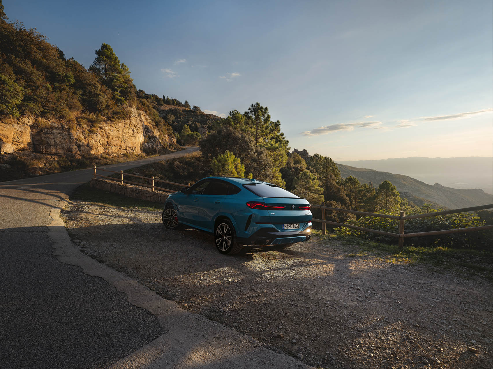 bmwx6m60xdrive-2023a