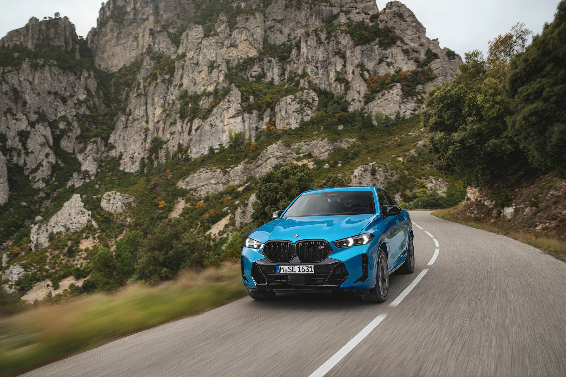 bmwx6m60xdrive-2023dzs