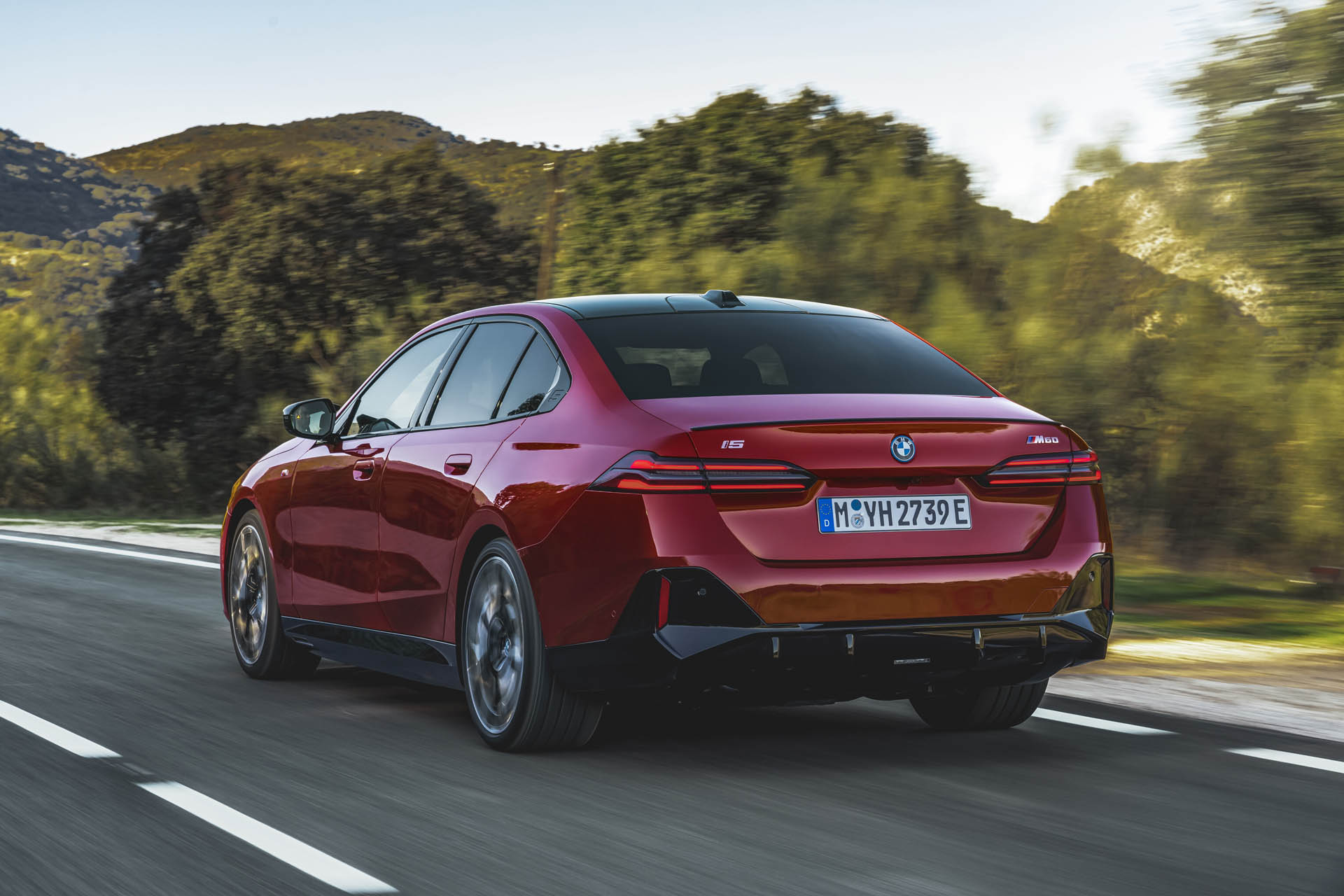 BMW i5 M60 xDrive 15