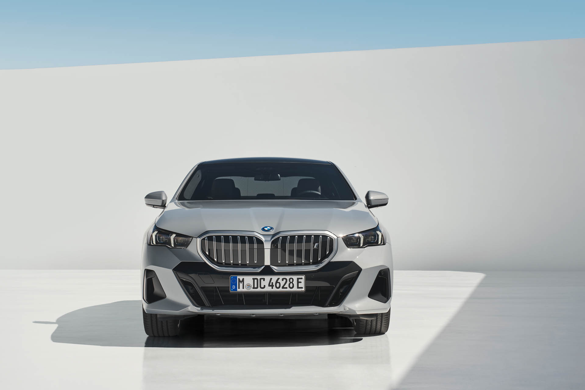 BMW i5 eDrive40 03