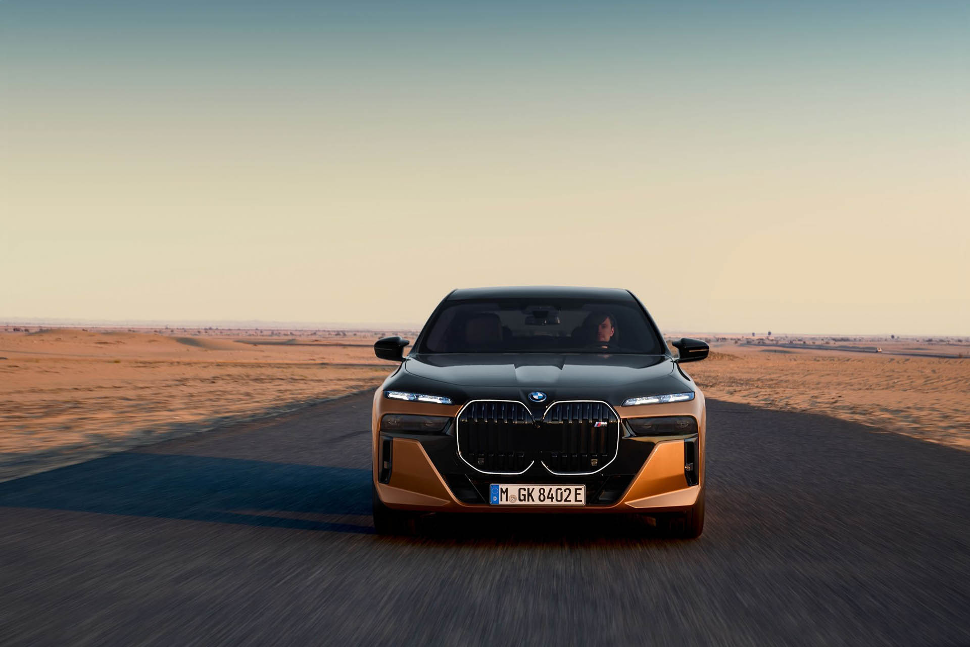 BMW i7 M70 xDrive 37