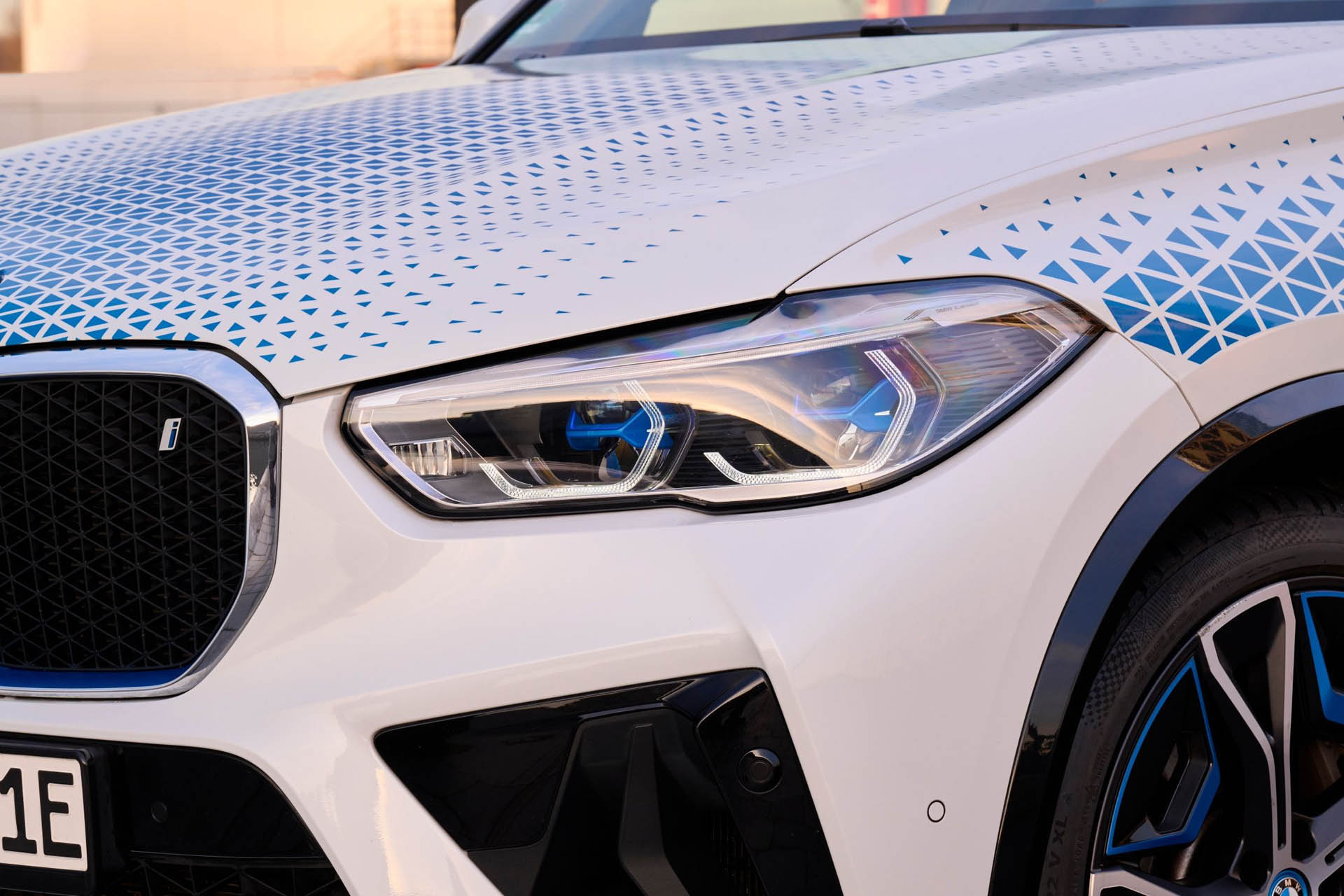 BMW iX5 Hydrogen 45