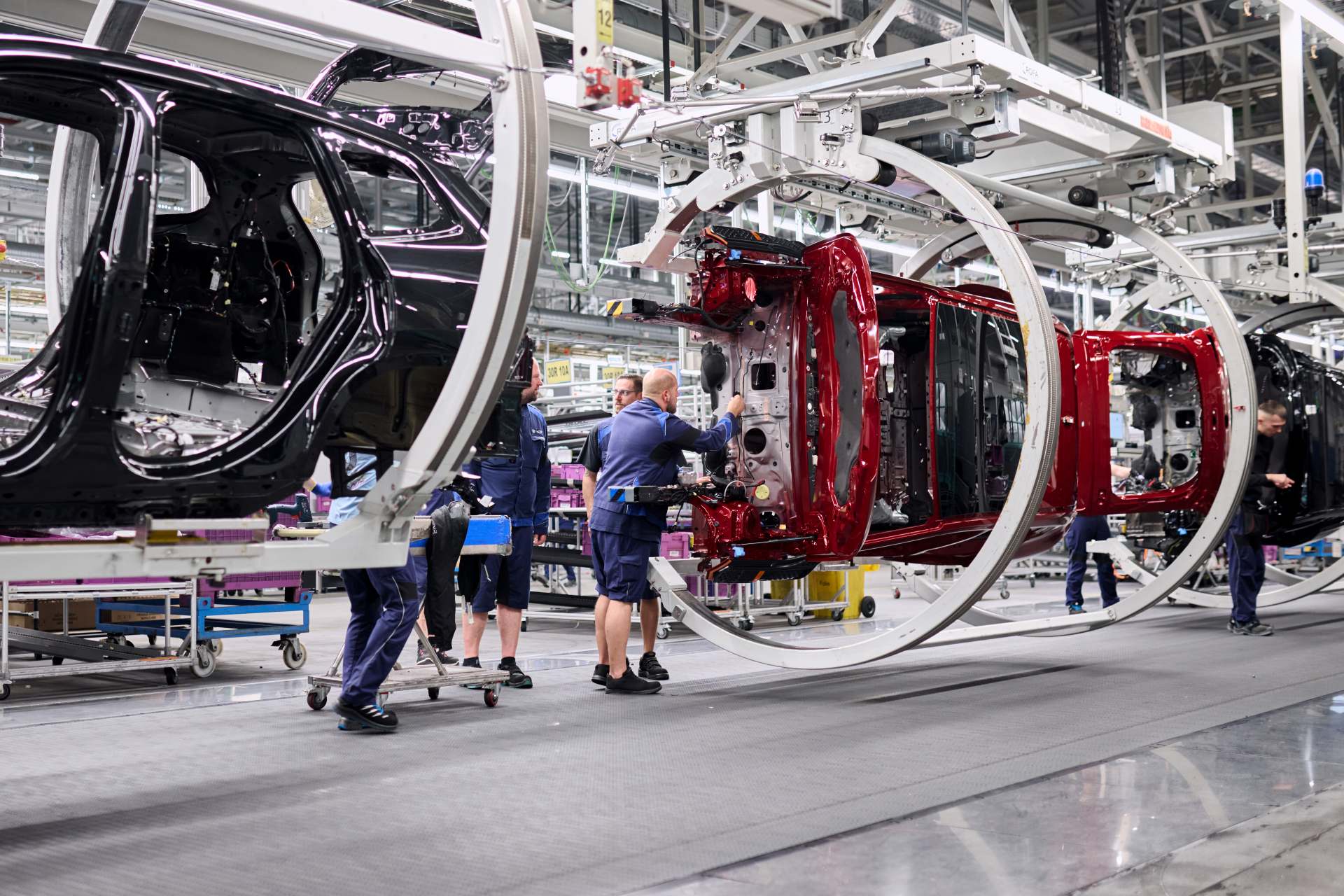 bmw regensburg plant 02