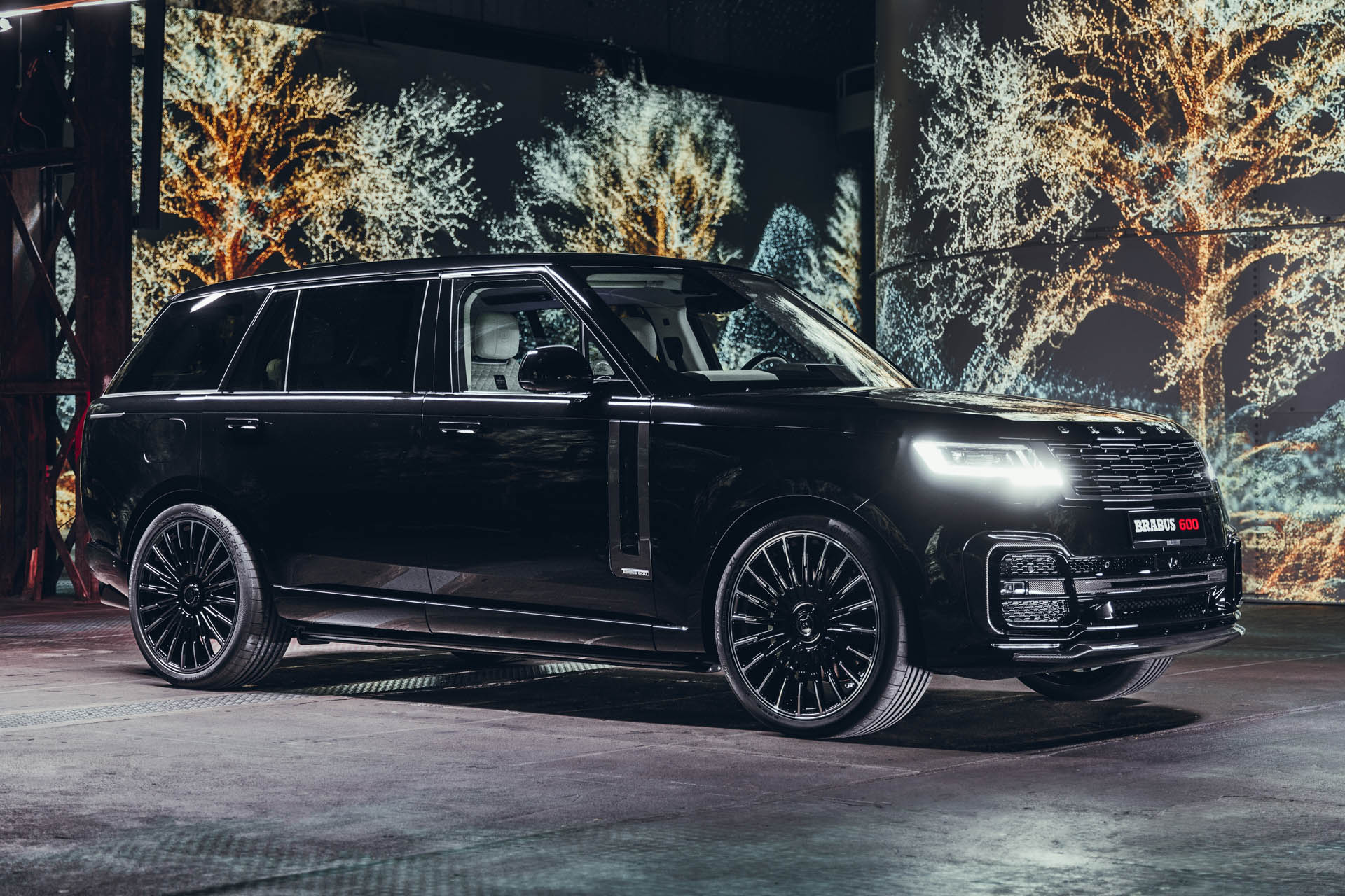 BRABUS 600 for Range Rover 01