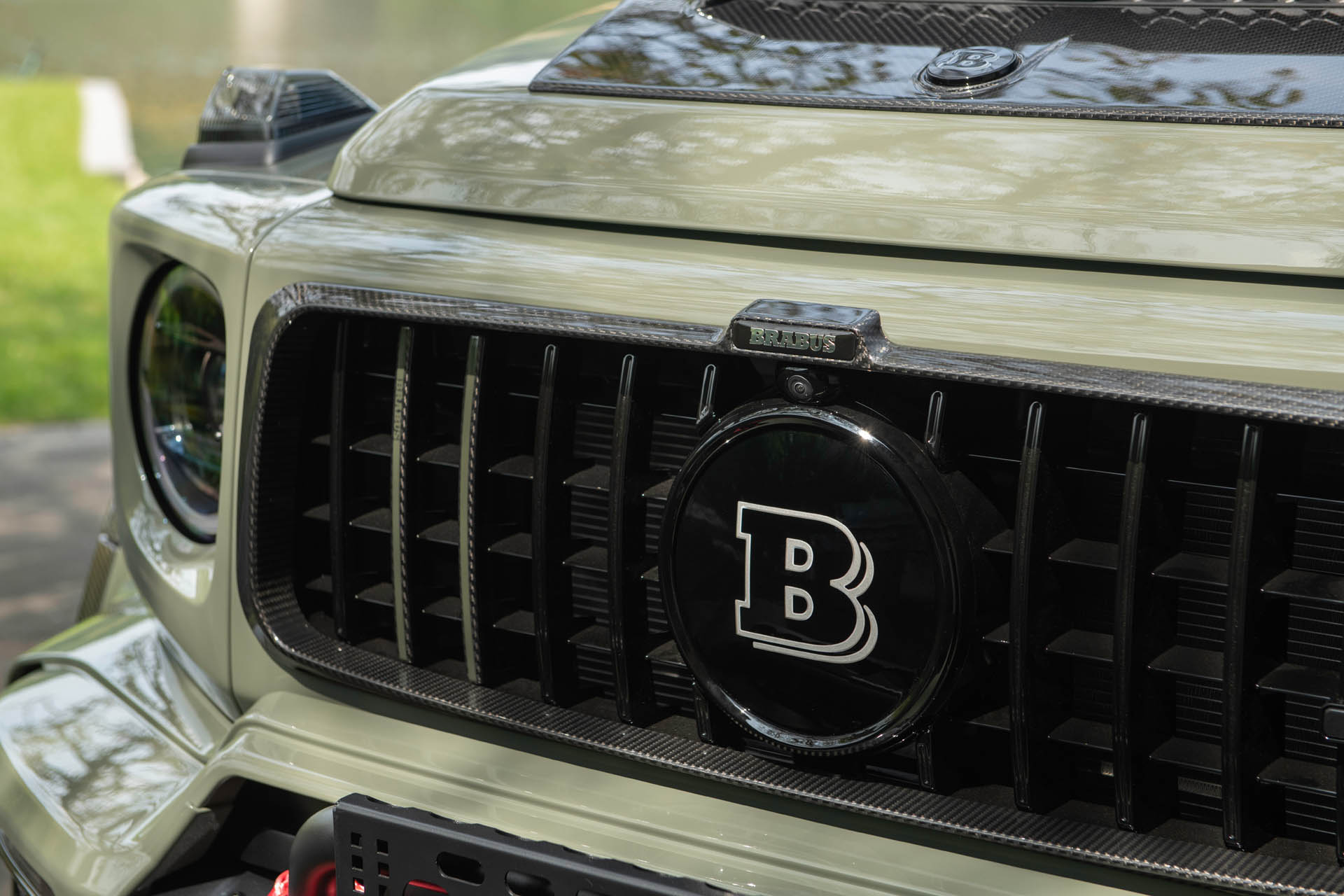 BRABUS 800 4x4 Stealth Green 02