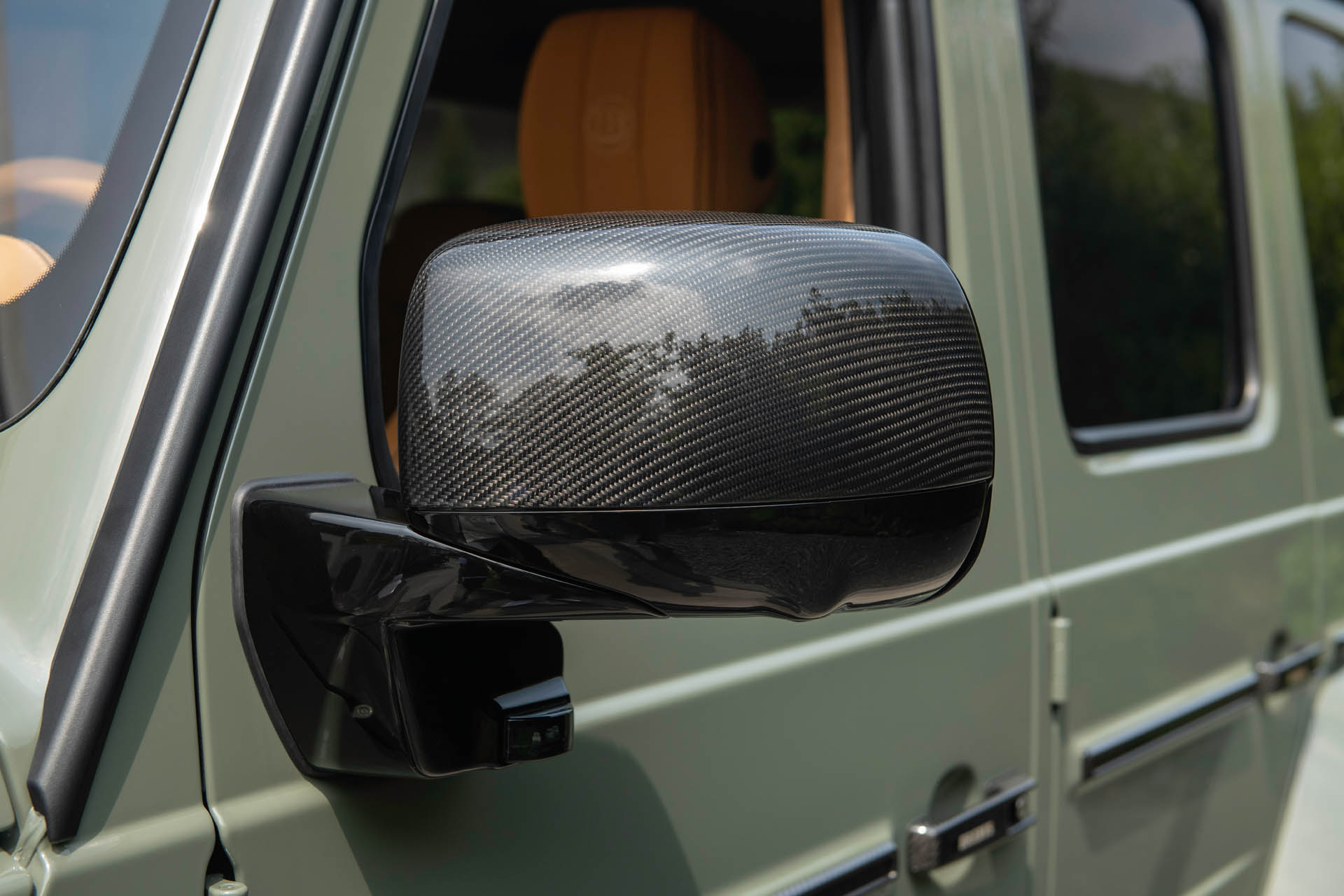 BRABUS 800 4x4 Stealth Green 08
