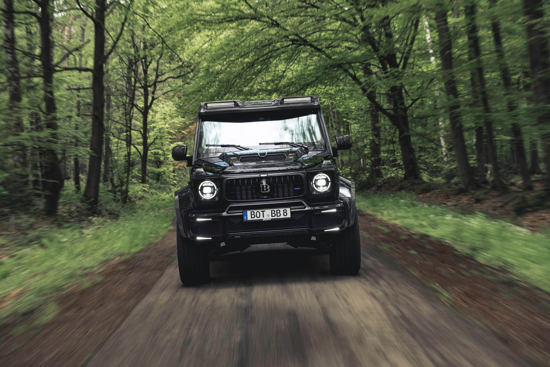 BRABUS 800 4x4 Superblack 15
